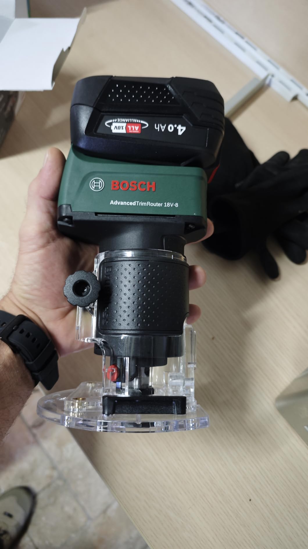 Bosch AdvancedTrimRouter 18V-8 Fresa a Batteria Senza Batteria