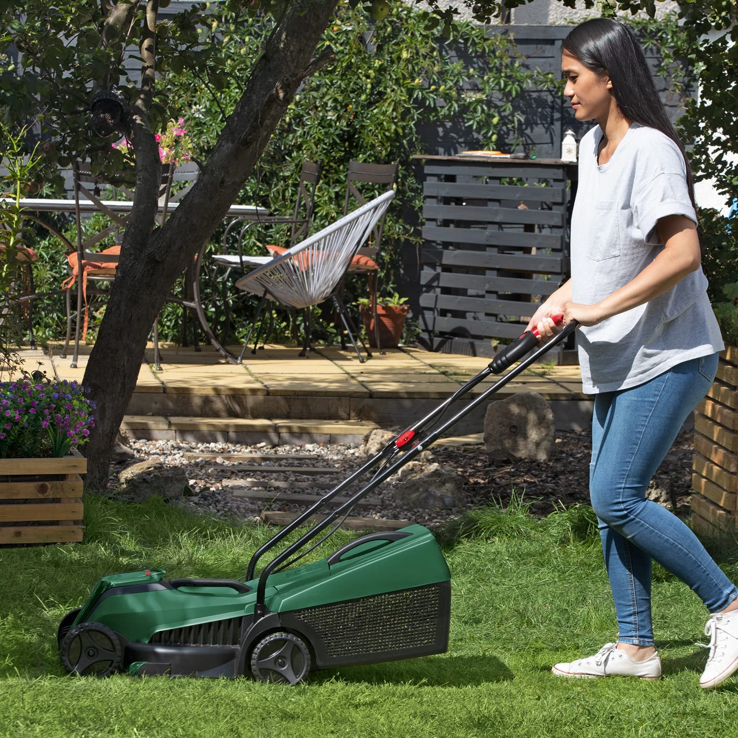 Bosch EasyMower 18V-32-150 Tagliaerba a Batteria 32cm