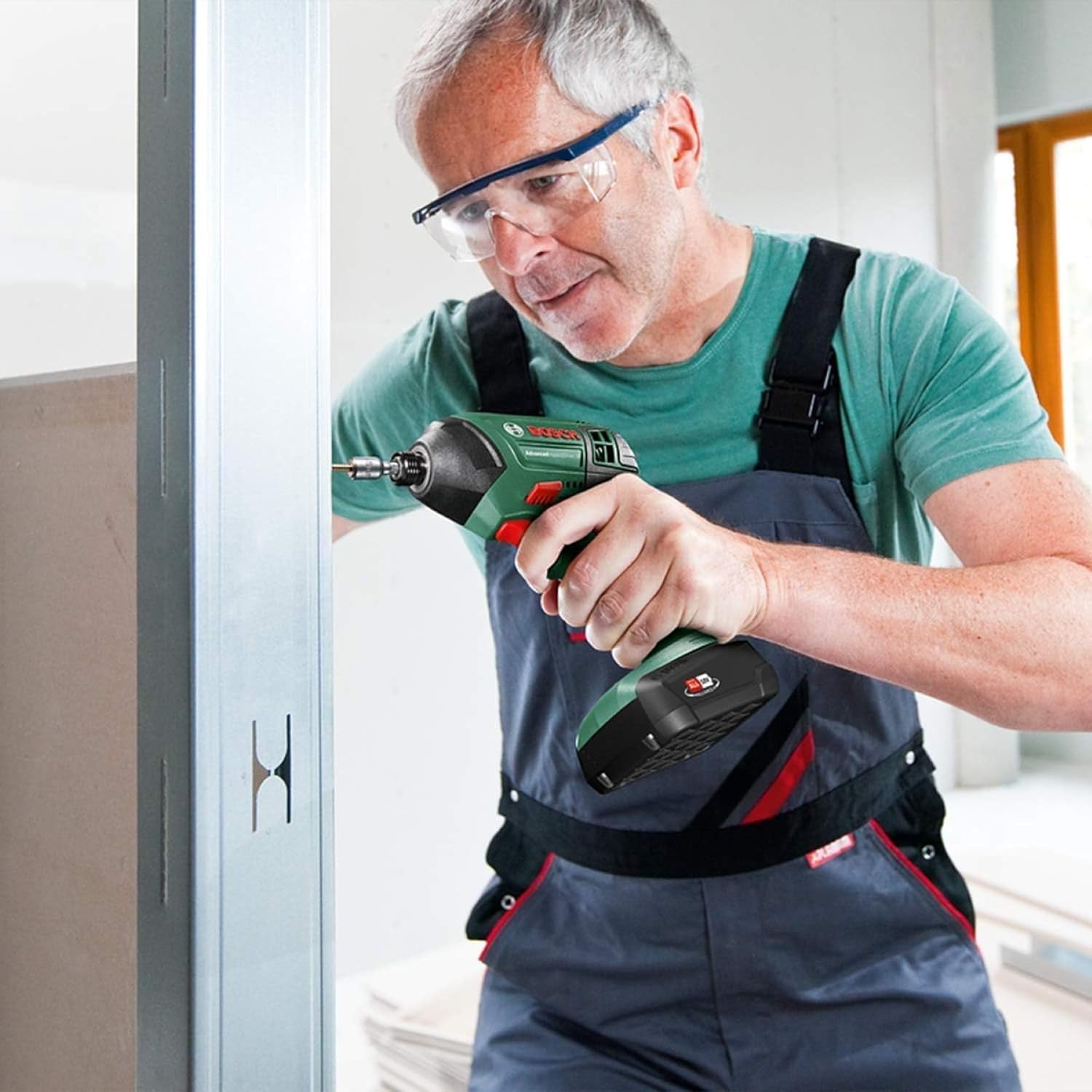 Bosch AdvancedImpactDrive 18 avvitatore senza batteria