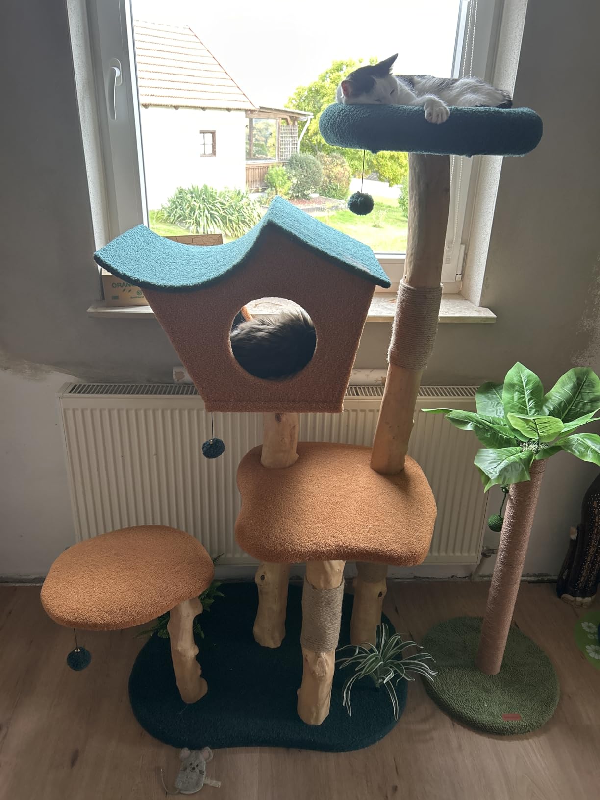 Fudajo Albero Tiragraffi 135 cm Taglia M Effetto Pianta