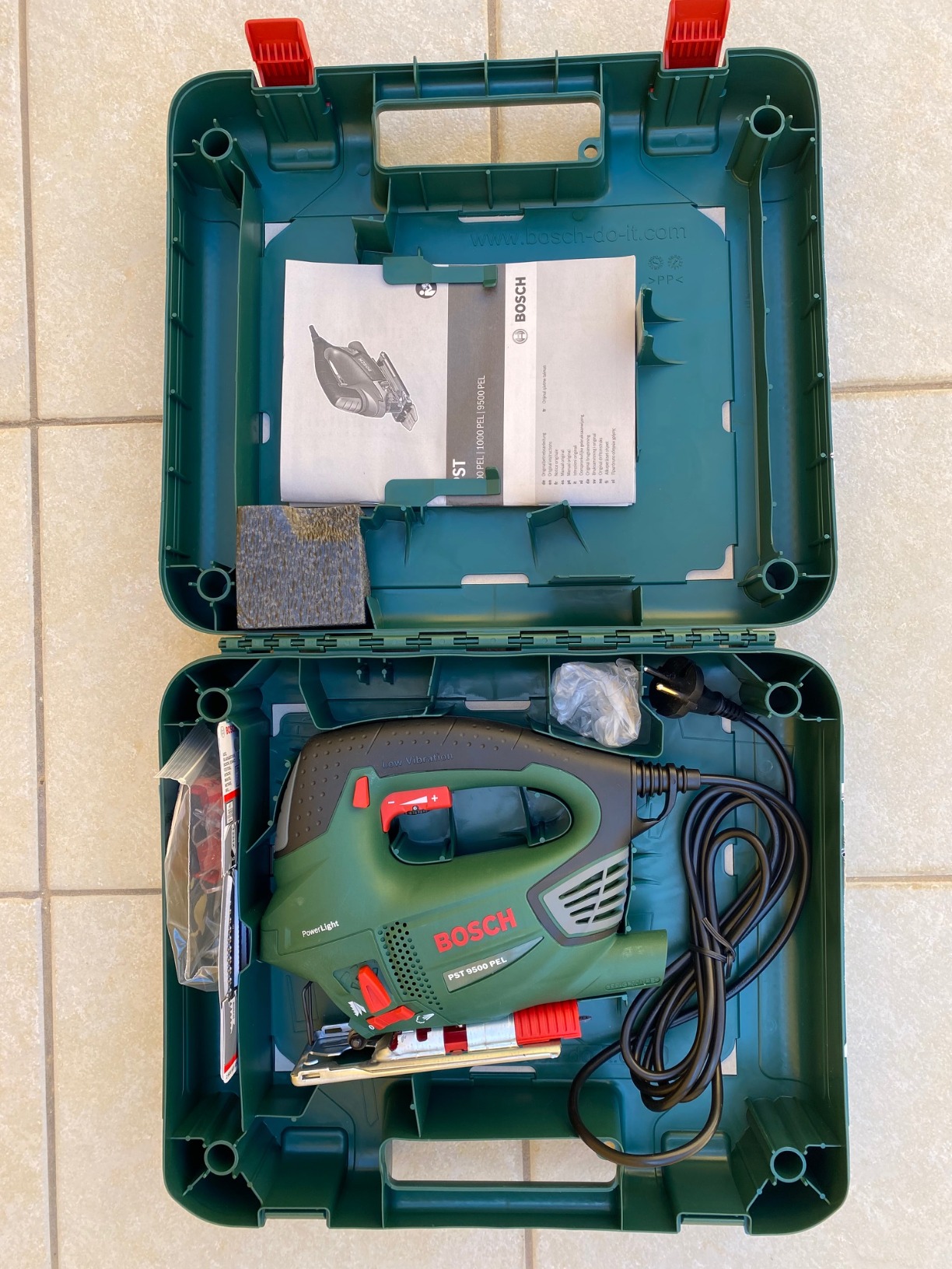 Bosch PST 9500 Seghetto Alternativo 620 W 90 mm
