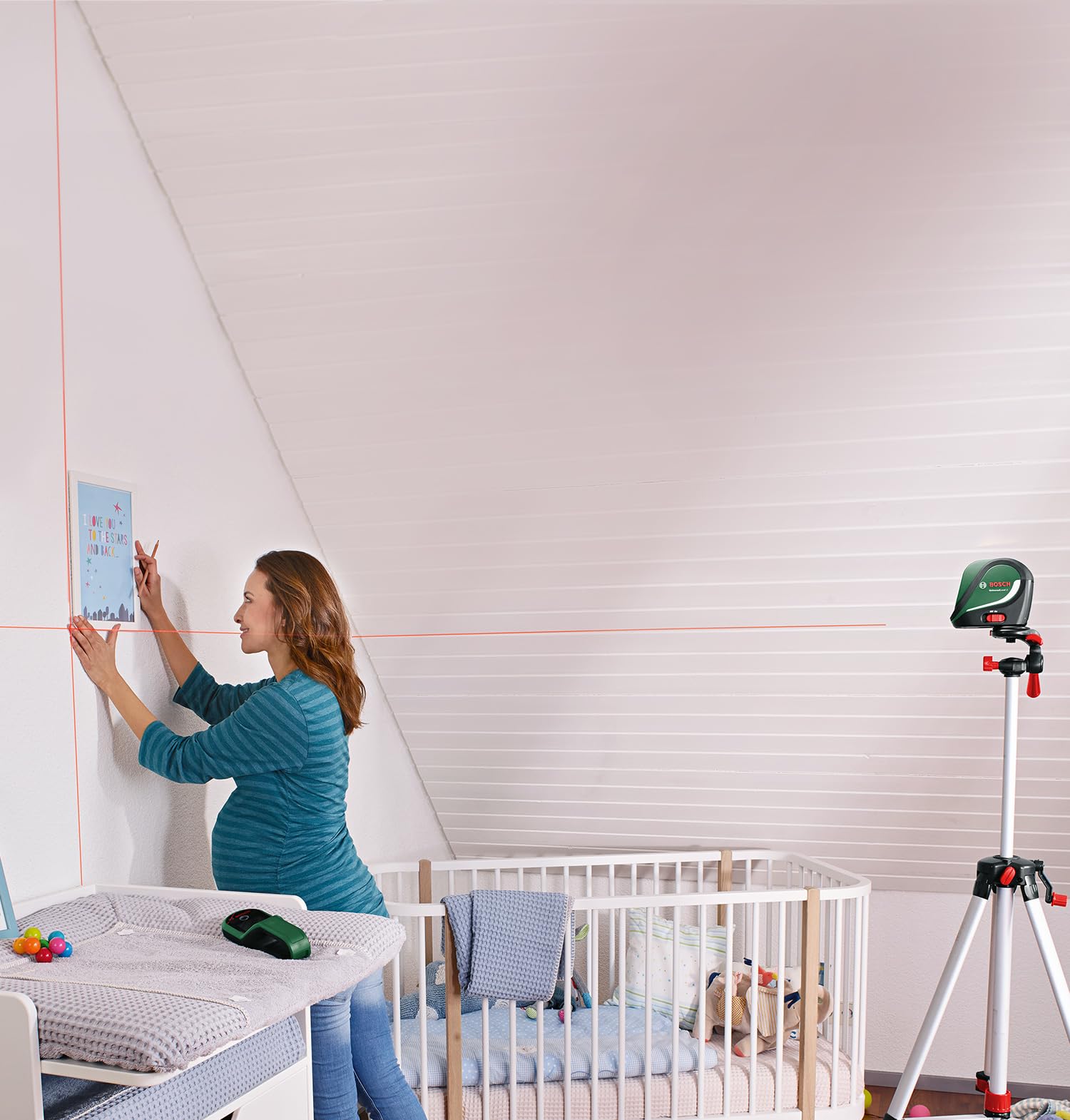 Bosch UniversalLevel 2 Livella Laser Croce + Treppiede