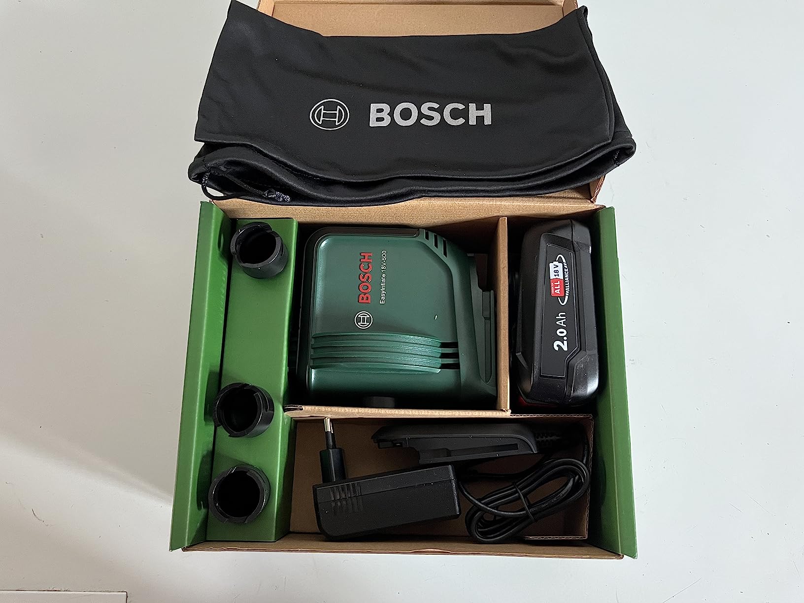 Bosch EasyInflate 18V-500 pompa aria batteria 2,0 Ah