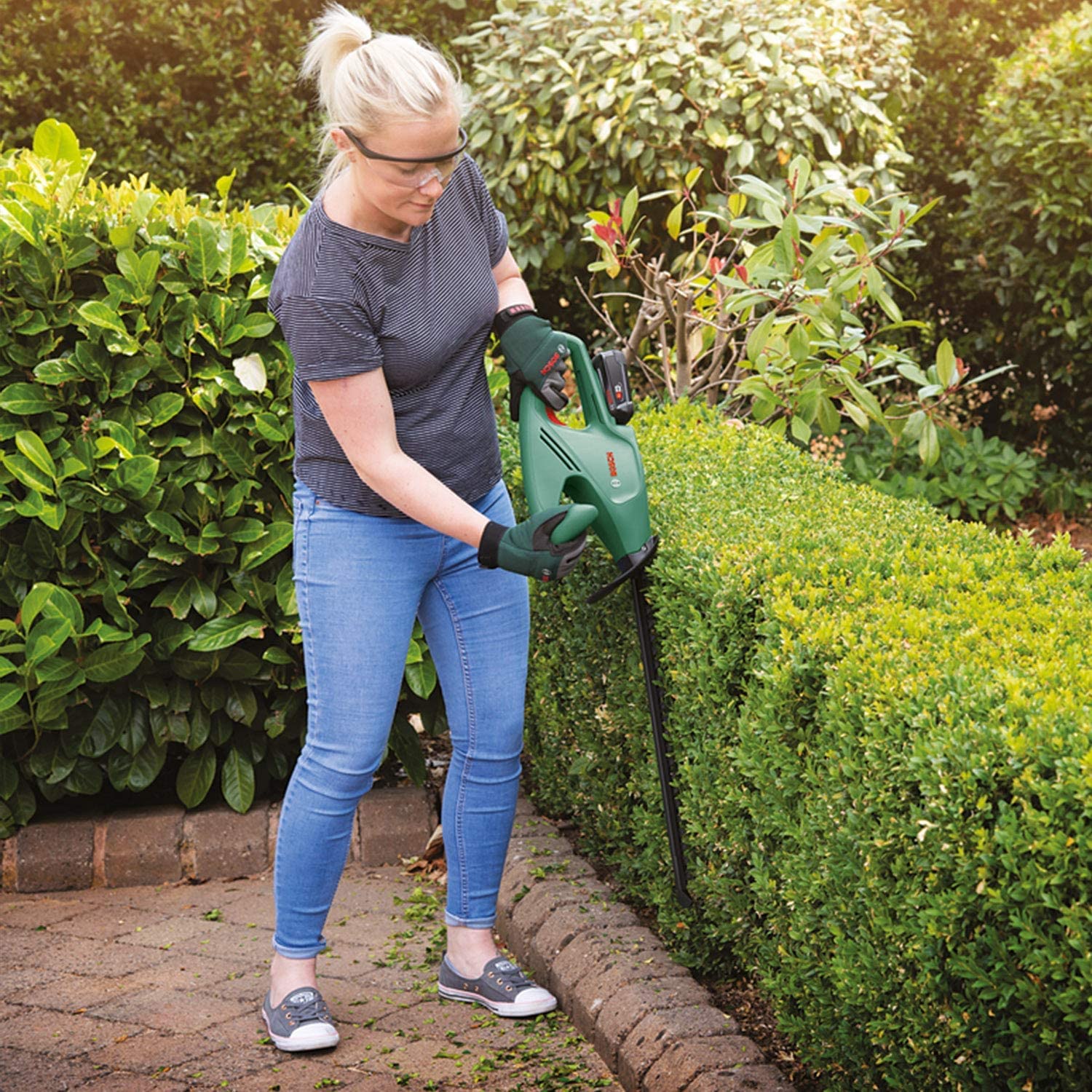 Bosch EasyHedgeCut 18-45 Tagliasiepi Batteria 45 cm