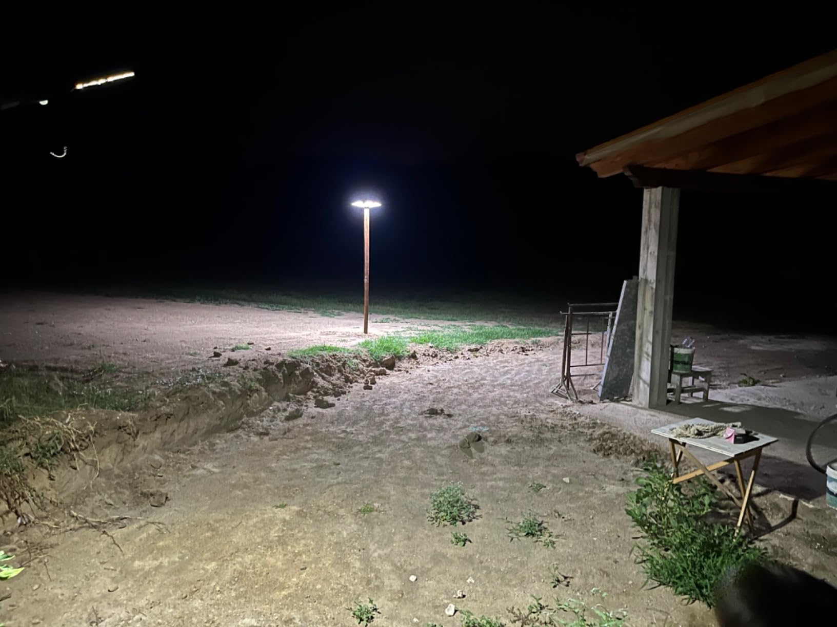 DE ROSA SHOP UFO 1200W Lampione Solare LED Esterno IP67