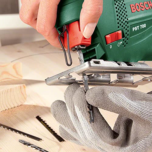 Bosch PST 700 E Seghetto Alternativo 500W con Valigia