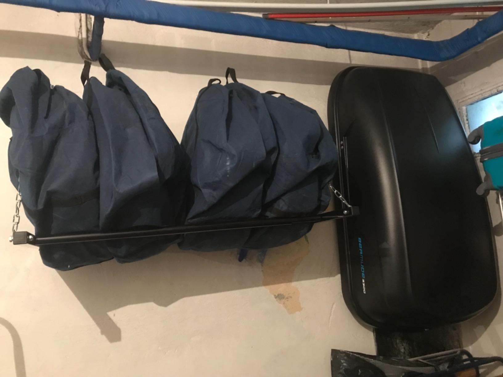 Wiltec Supporto pneumatici a parete 130 kg 4 ruote pieghevole