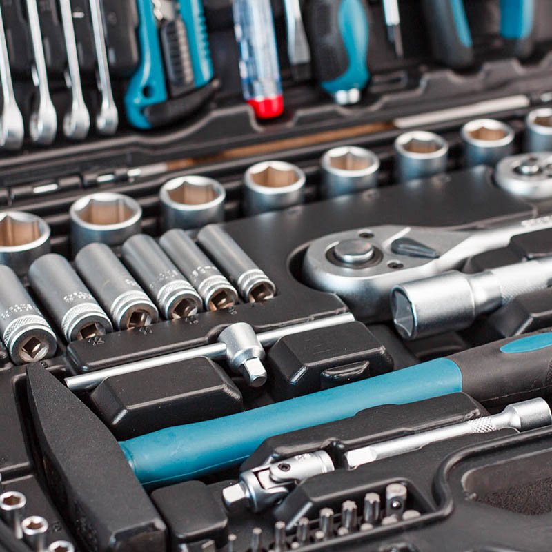 Bormann 81 pezzi Cr-V set utensili valigetta combinato