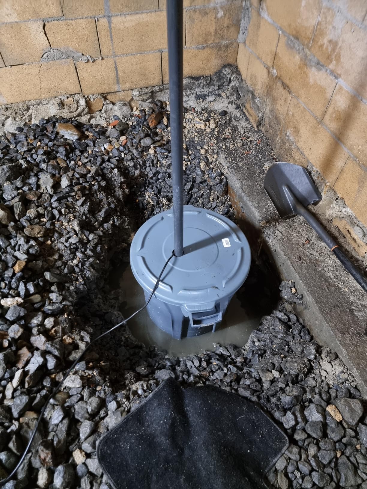 Wiltec Pompa Sommersa 12500 l/h 750W Acque Nere 5 mm