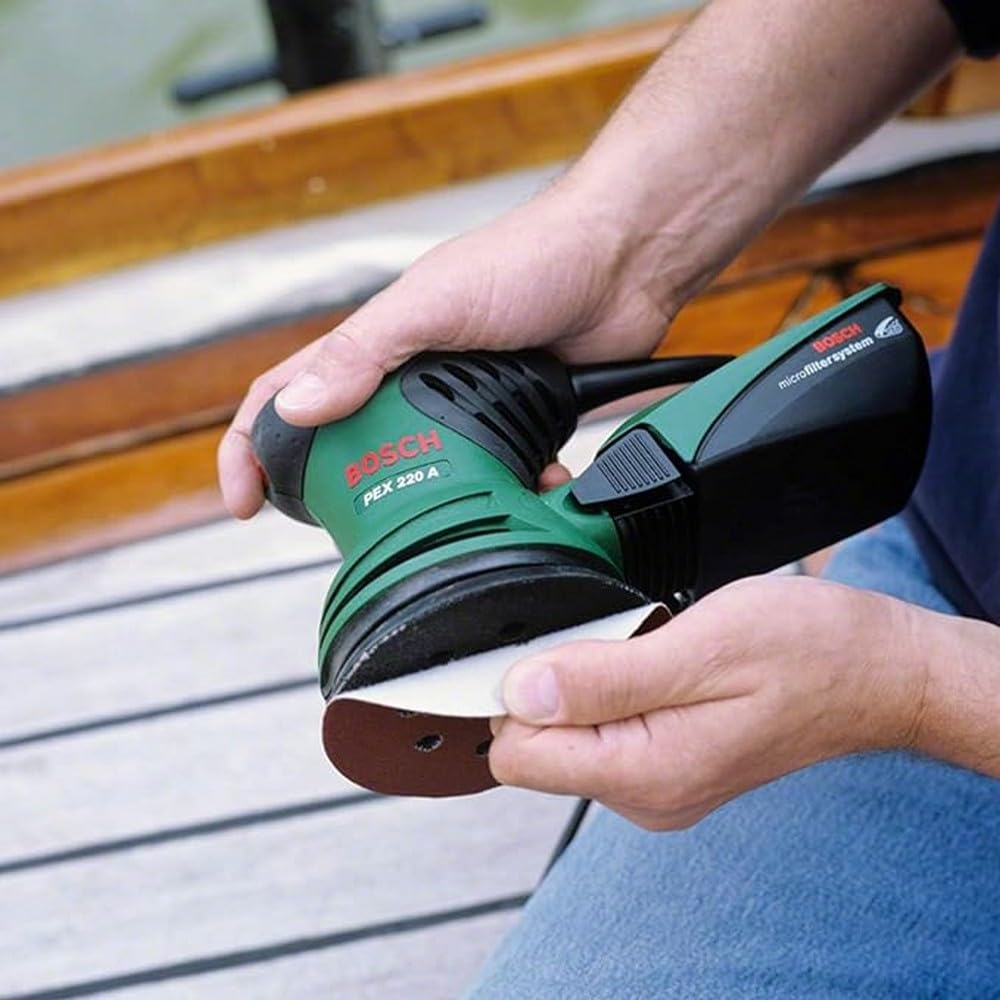 Bosch Levigatrice Eccentrica 220W con Aspirazione 125mm