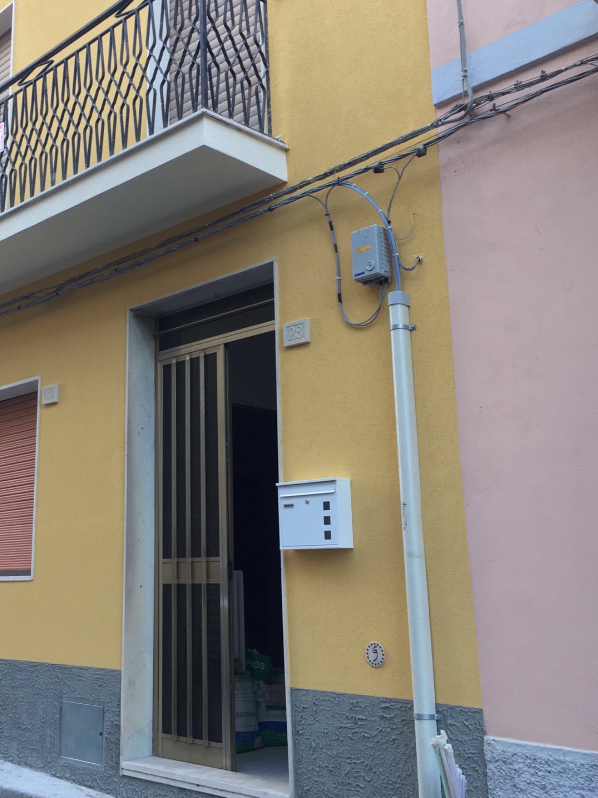 Wiltec Cassetta Postale V12 Antracite Finestrelle Nome