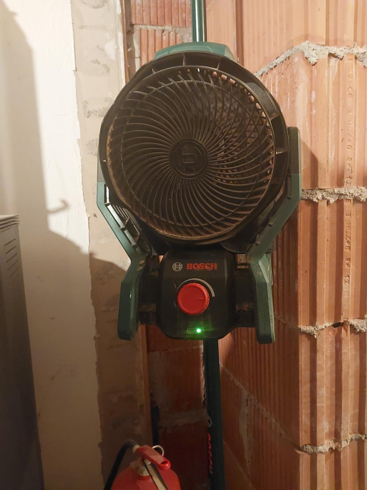 Bosch UniversalFan 18V-1000 Ventilatore Batteria 2,0 Ah 1000 m³/h
