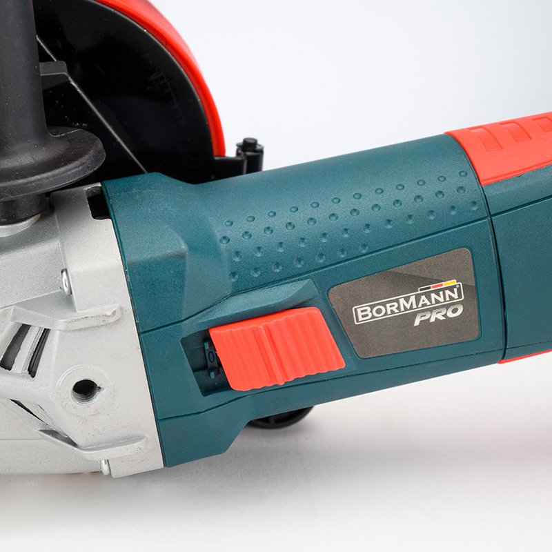 Bormann Scanalatrice per Muri 1700W Larghezza 30mm