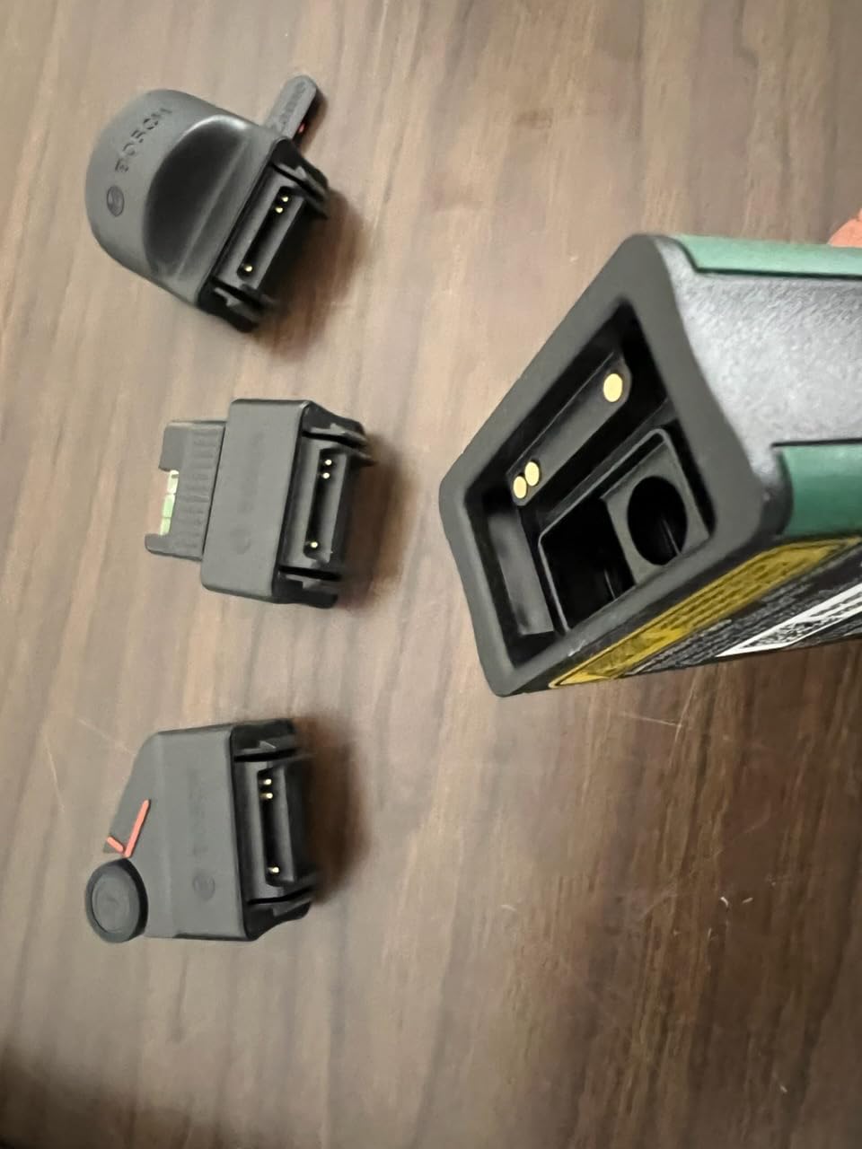 Bosch Zamo misuratore laser 25 m con 3 adattatori