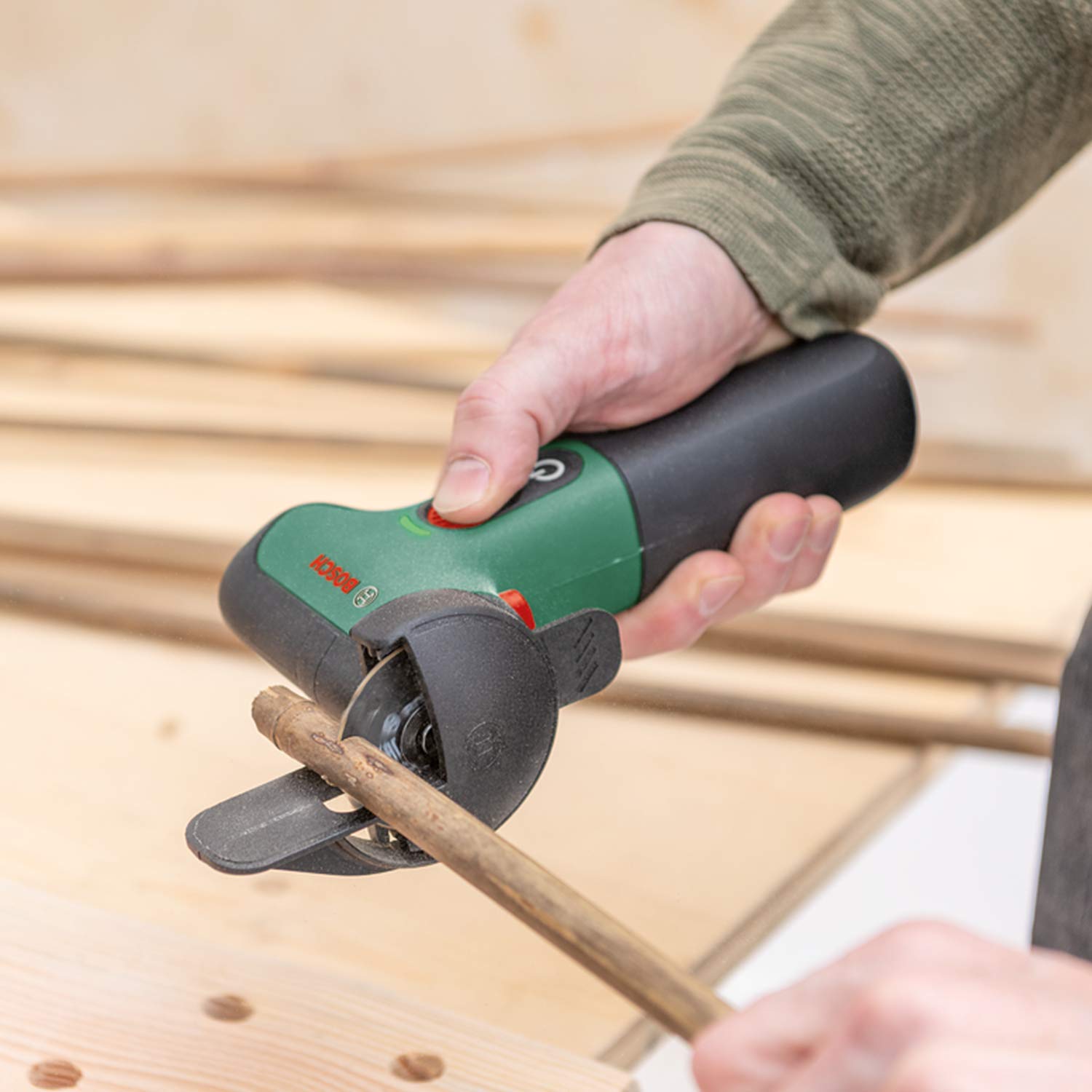 Bosch EasyCut&Grind utensile batteria 7,2V 2,0Ah multidisco
