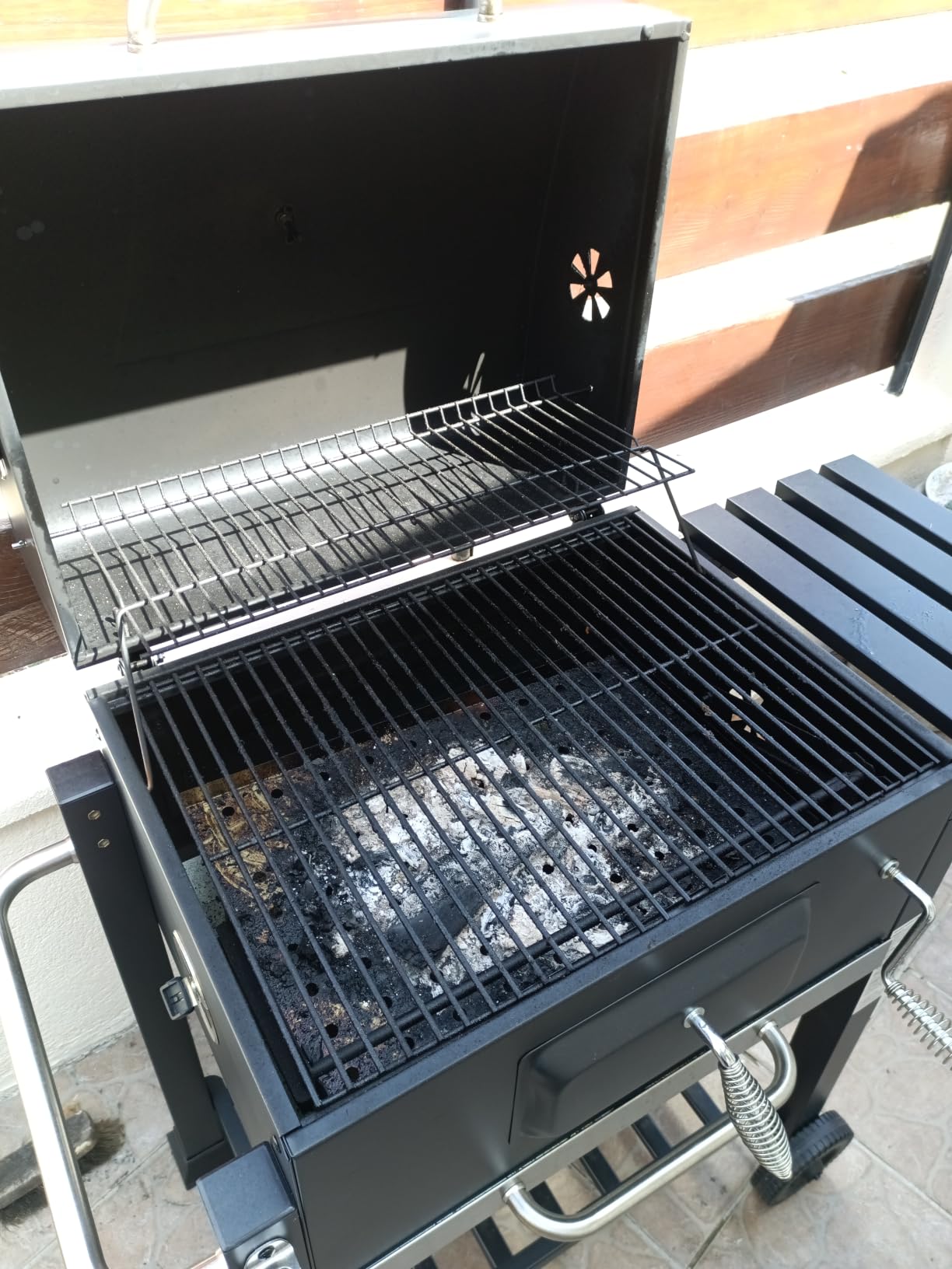 Wiltec Barbecue a Carbone Carrellato con Coperchio Termometro