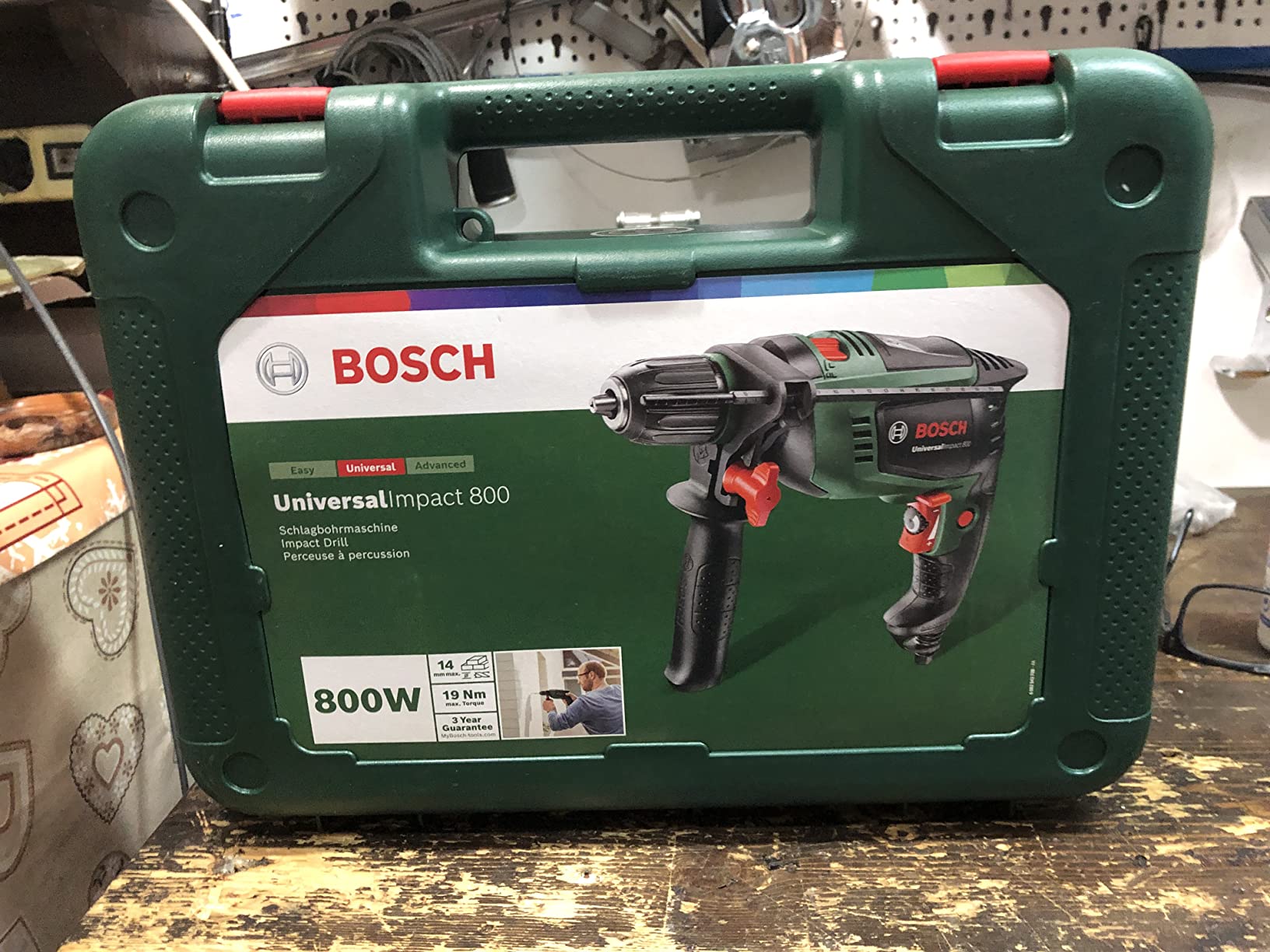 Bosch UniversalImpact 800 trapano a percussione 800W con valigetta