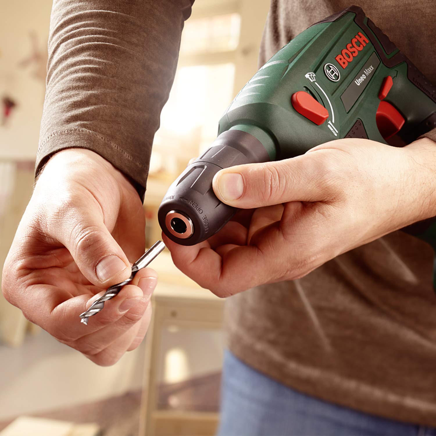 Bosch UneoMaxx Martello Perforatore 18V 2 Batterie 10 mm