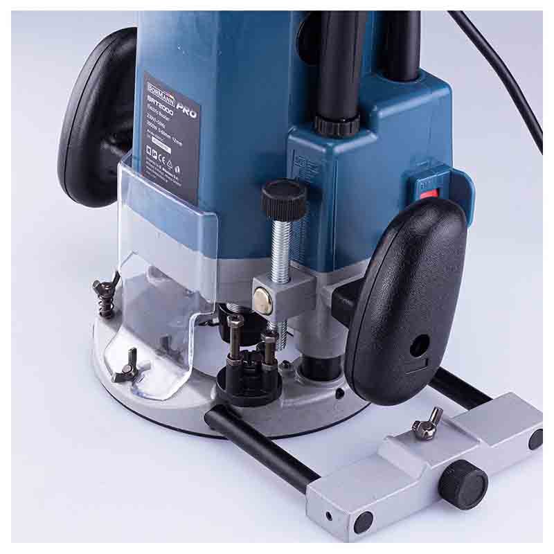 Bormann Pro fresatrice verticale 2000W per legno