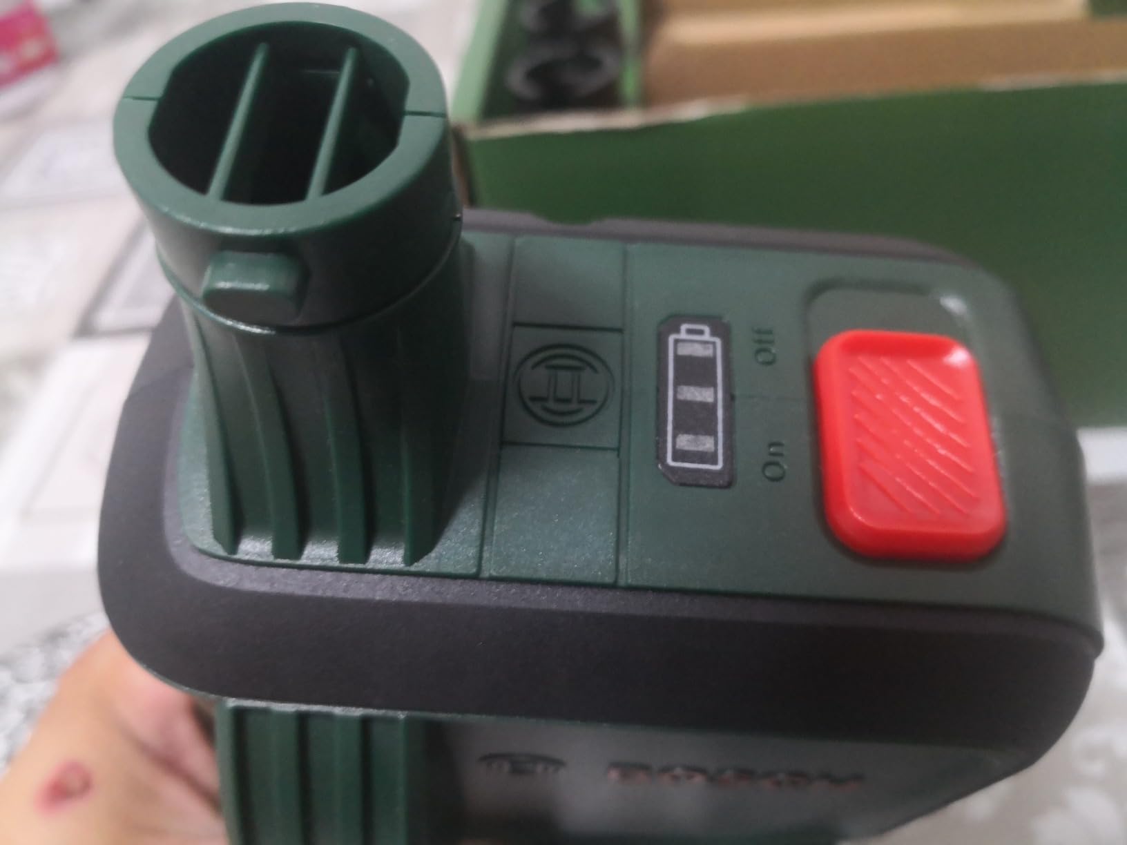 Bosch EasyInflate 18V-500 pompa aria batteria 2,0 Ah
