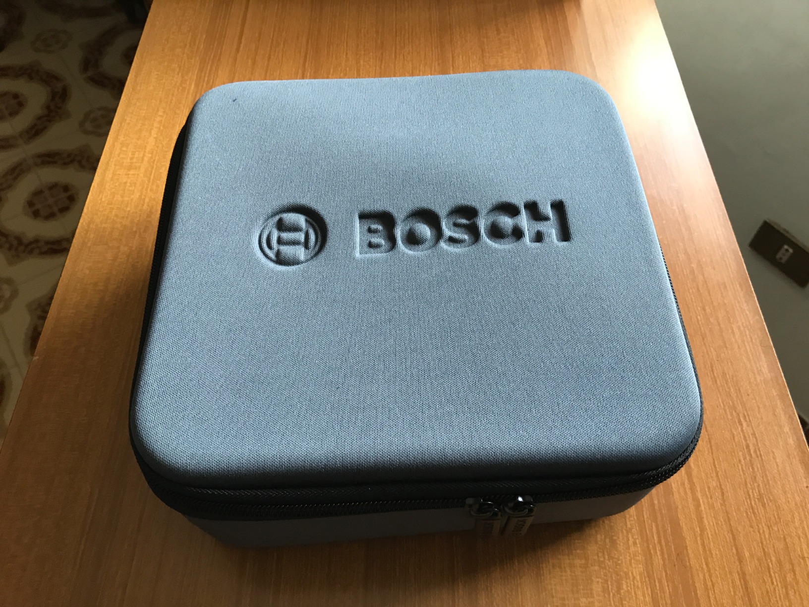 Bosch UniversalLevel 360 Livella Laser Verde Morsetto Treppiede