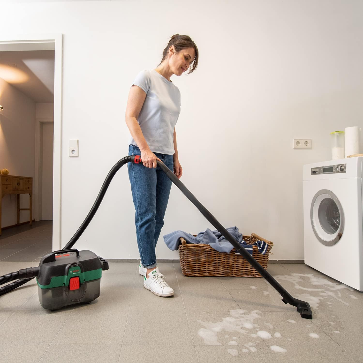 Bosch AdvancedVac 18V-8 aspiratore 18V secco umido accessori