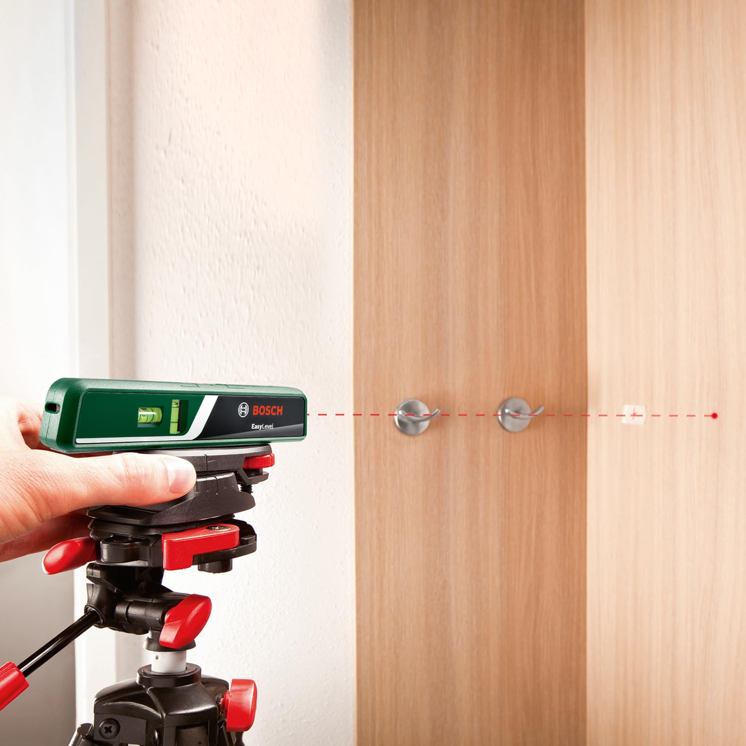 Bosch EasyLevel Livella Laser a Bolla 5 m con Supporto Parete