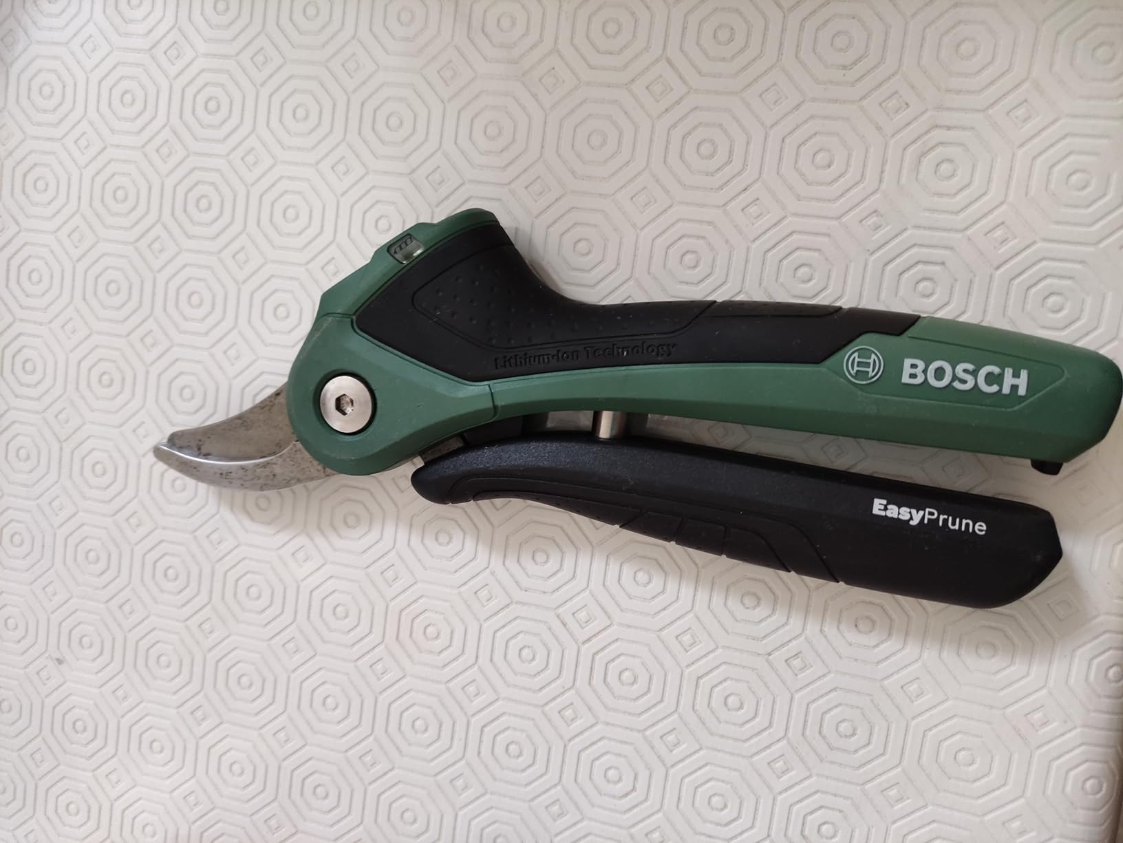Bosch EasyPrune cesoie potatura a batteria taglio 25 mm
