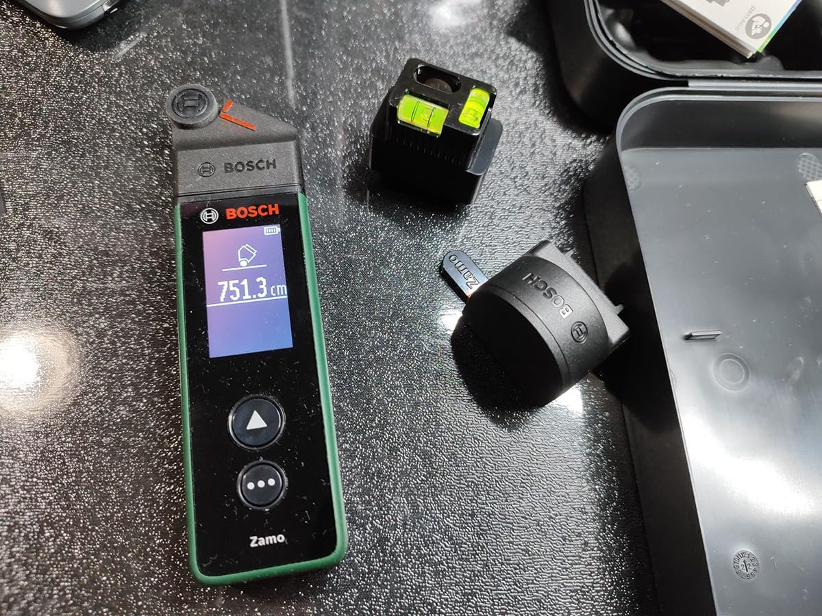 Bosch Zamo misuratore laser 25 m con 3 adattatori