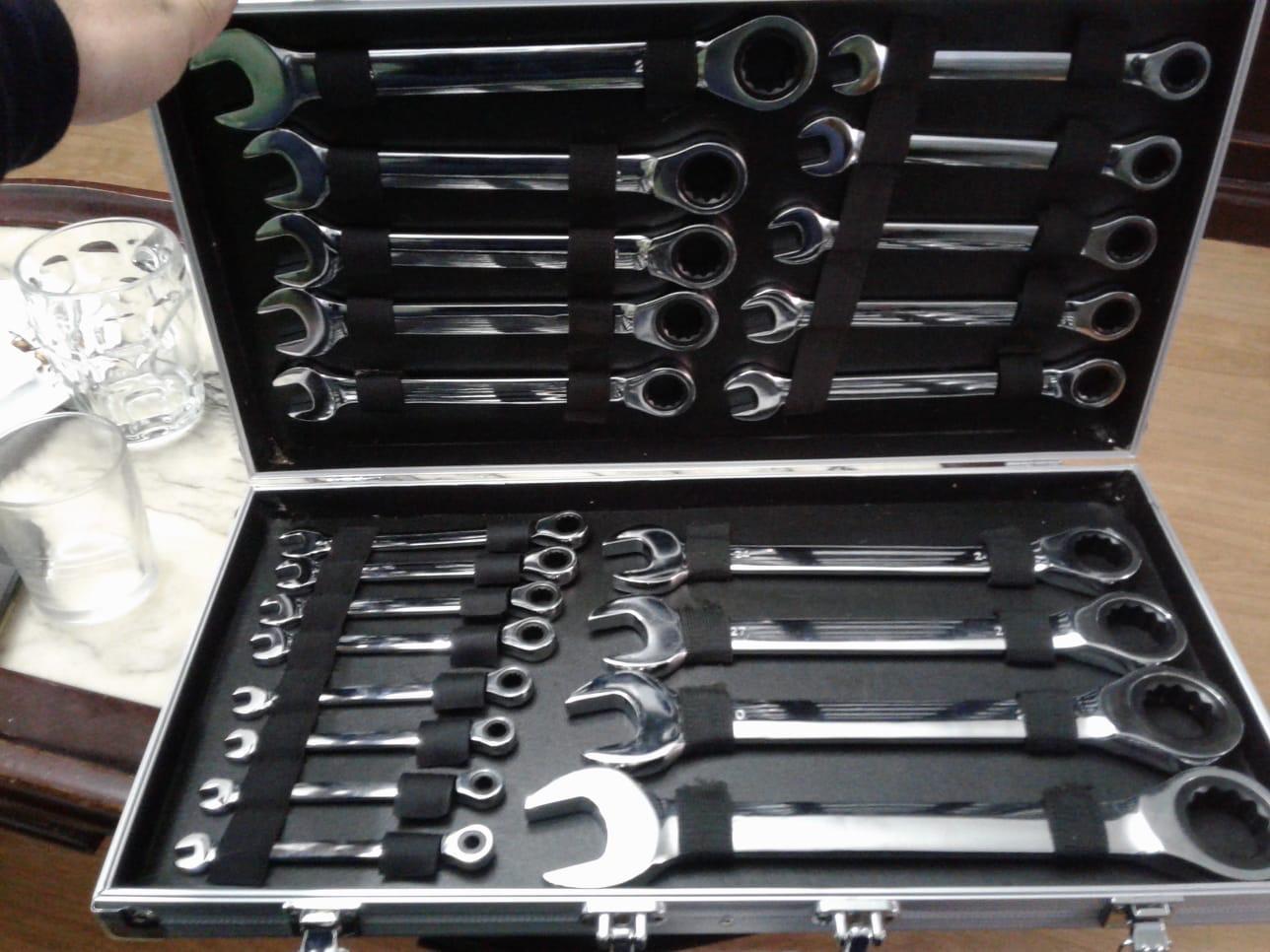 Wiltec Set 22 Chiavi Combinate a Cricchetto 6-32 mm in Valigetta