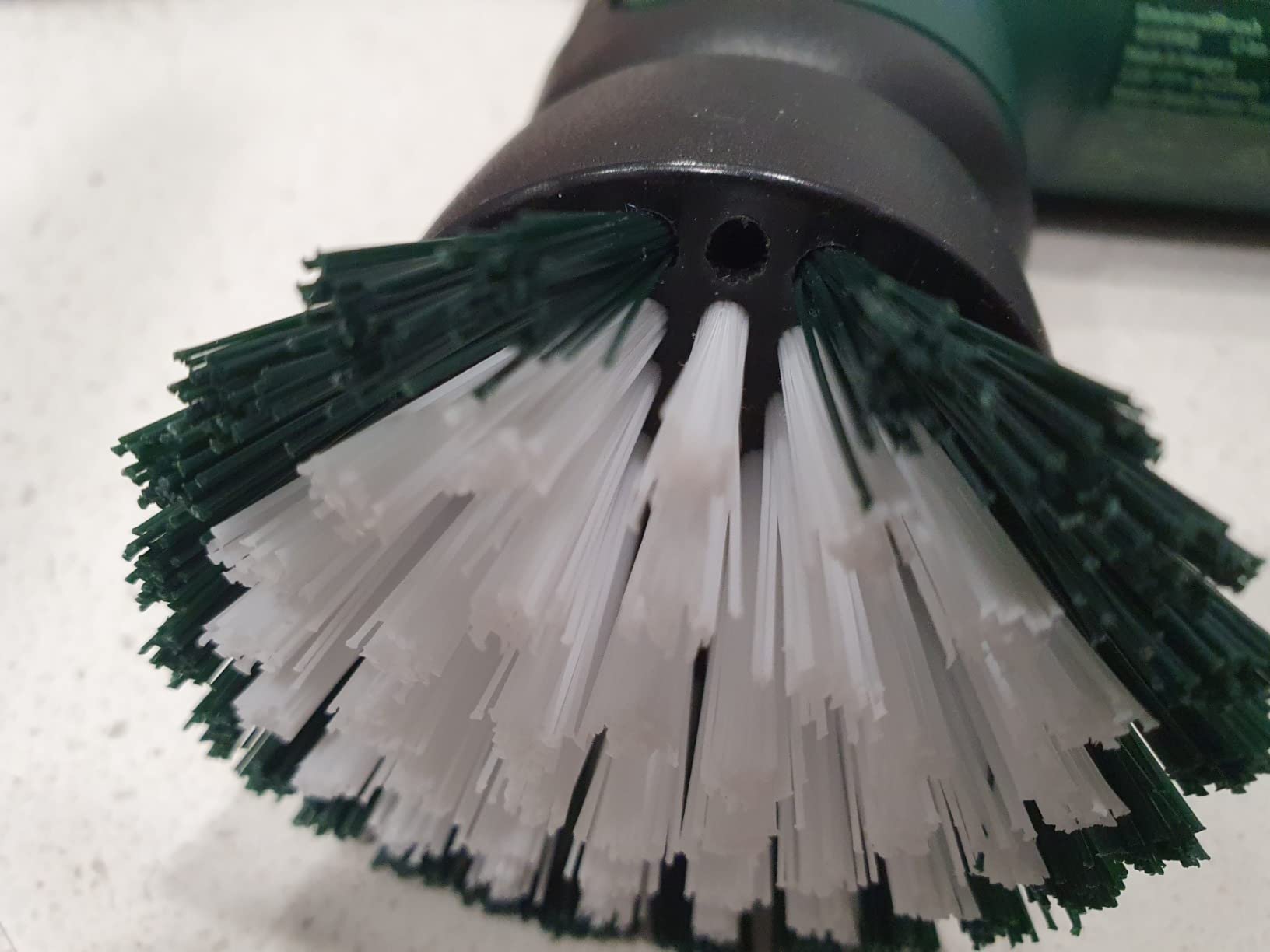 Bosch UniversalBrush Spazzola Elettrica 3,6V 4 Accessori IPX5