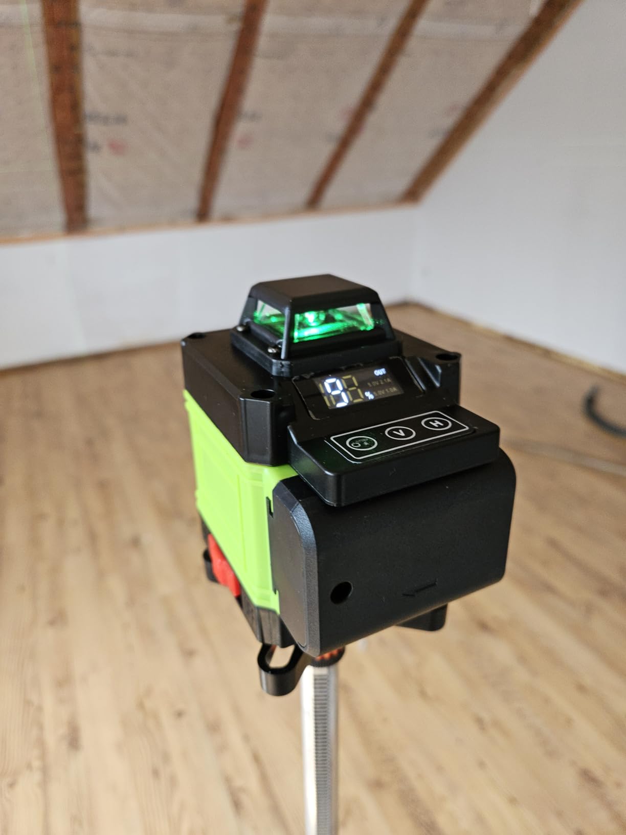Weytoll Livella laser 16 linee verde IP54 treppiede 25 m