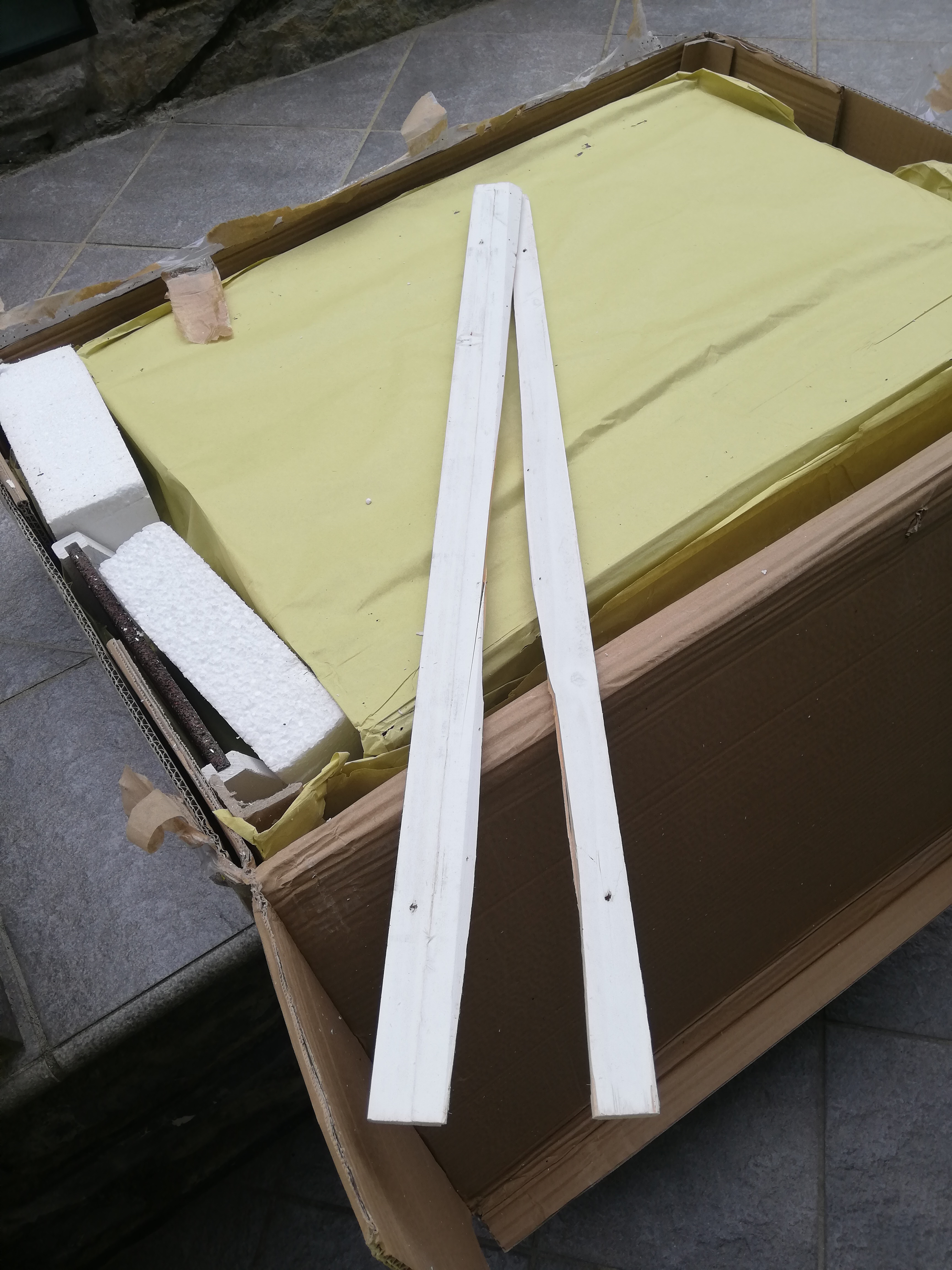 Wiltec Cuccia per gatti in legno 58x73,6x104,9 cm rialzata
