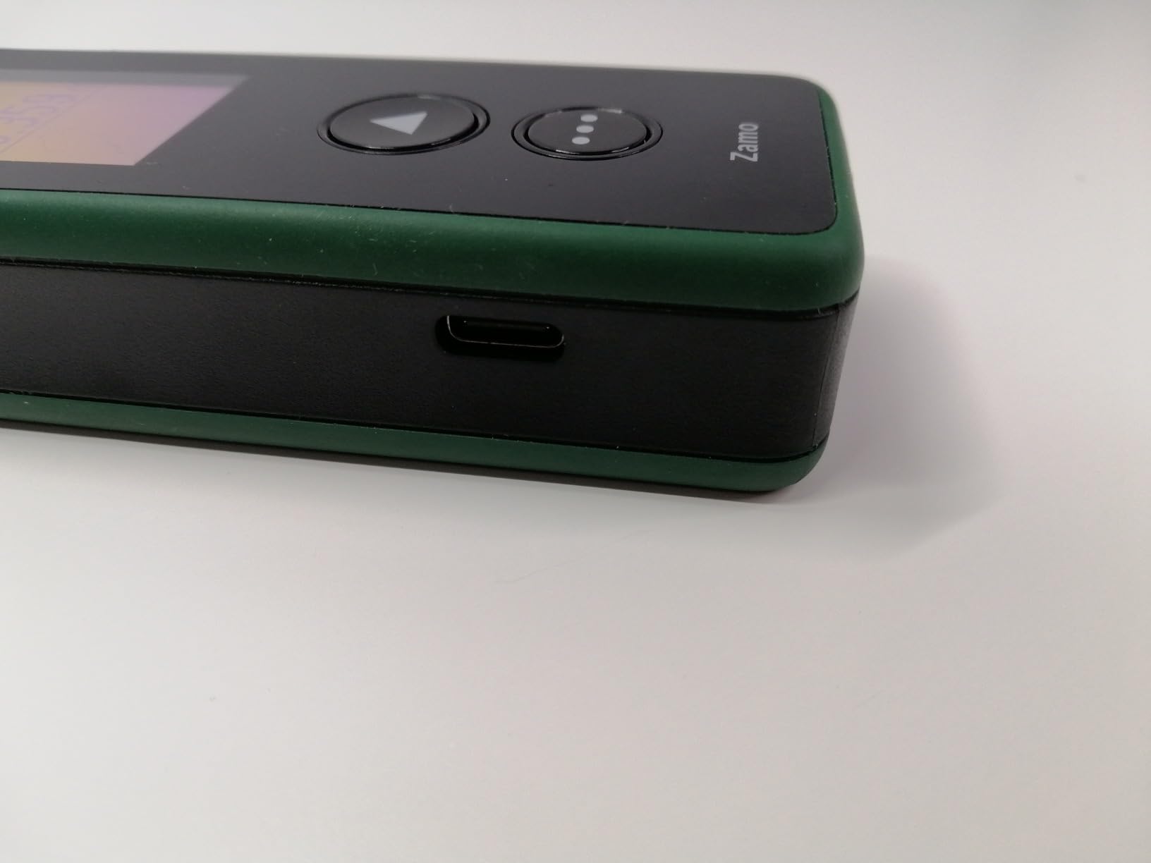Bosch Zamo Misuratore Laser 25 m Area con Memoria