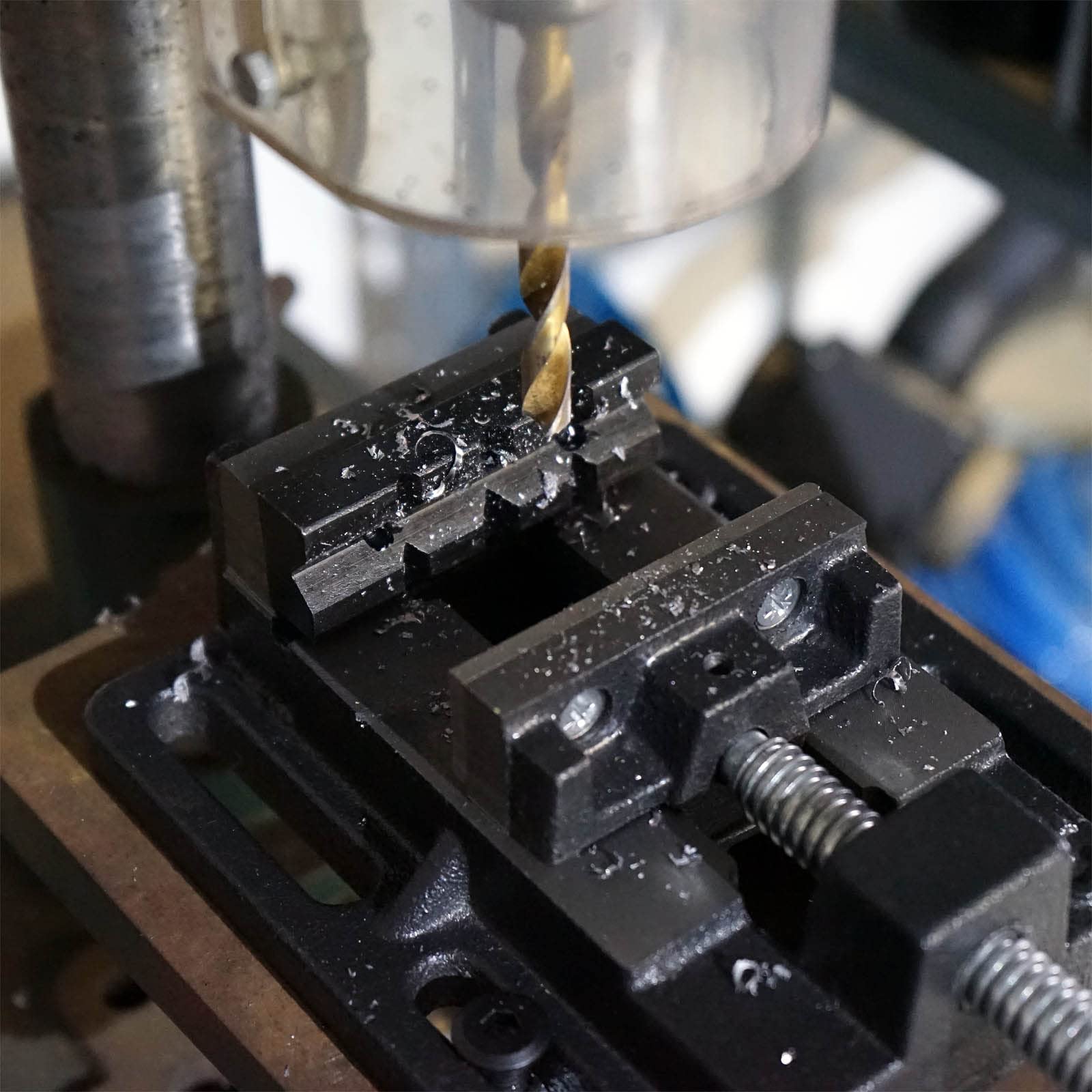 Wiltec Morsa da Banco 100 mm ghisa serraggio 75 mm