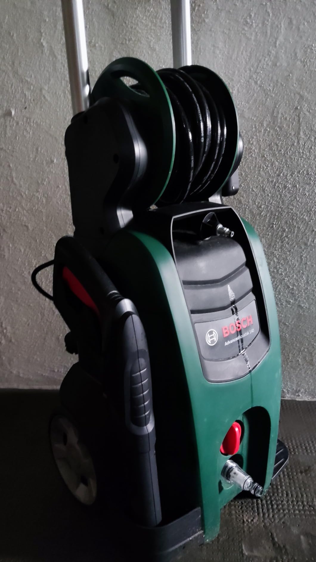 Bosch AdvancedAquatak 140 idropulitrice 140 bar 8 m