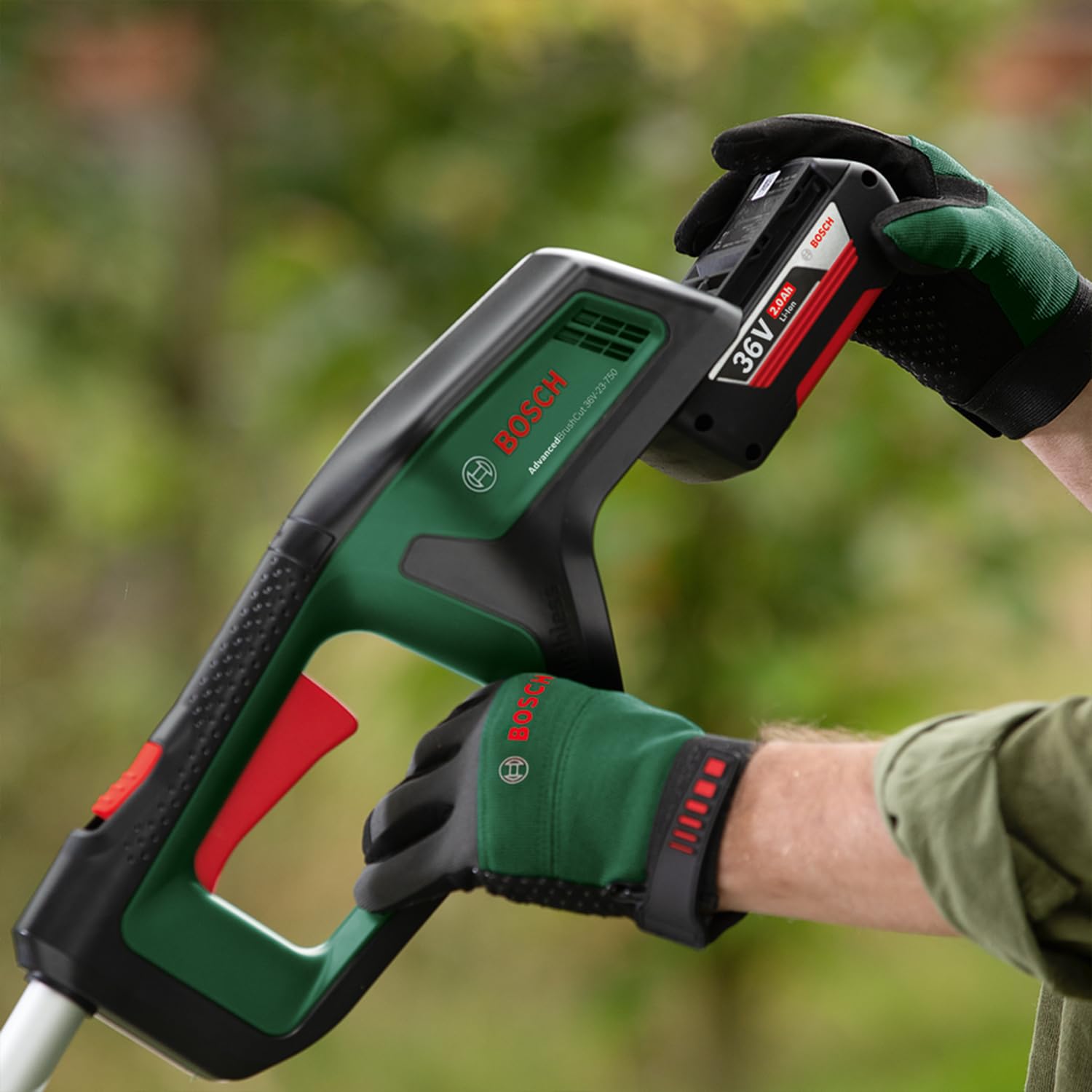 Bosch AdvancedBrushCut 36V-23-750 decespugliatore filo