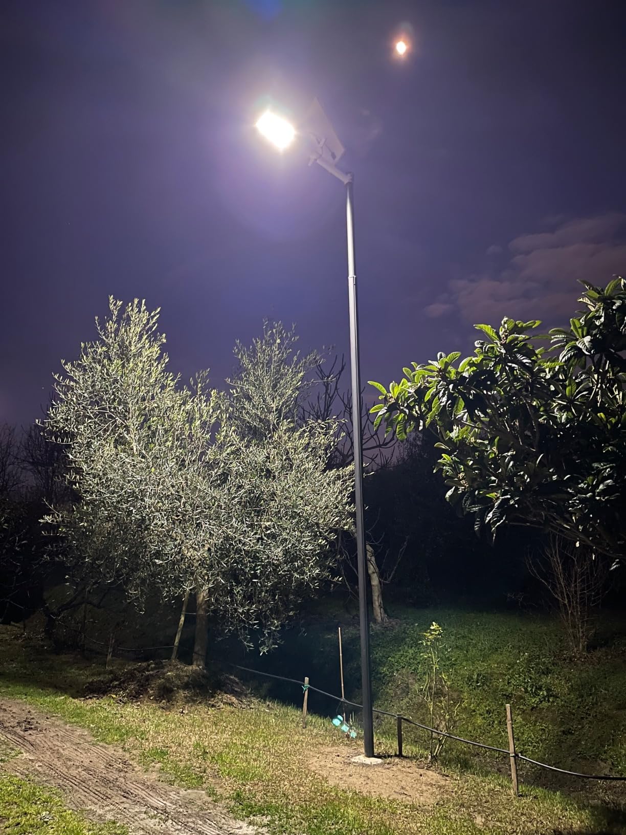 Lampione Solare Esterno 400W LED 6500K con Pannello