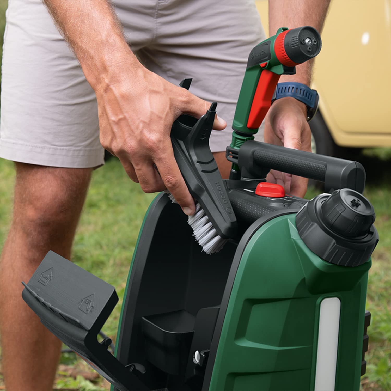 Bosch Fontus 18V idropulitrice a batteria 2,5 Ah portatile