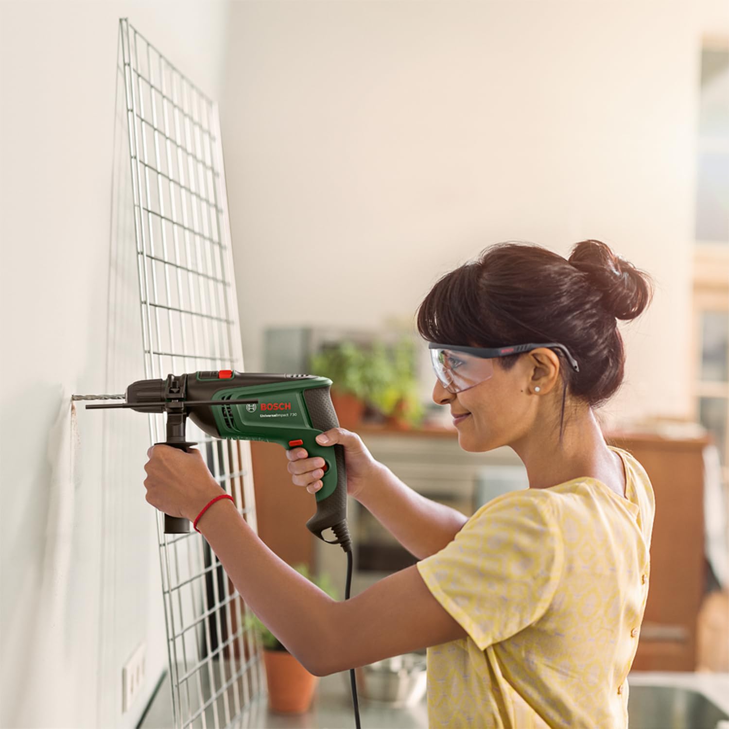 Bosch UniversalImpact 730 trapano battente valigetta