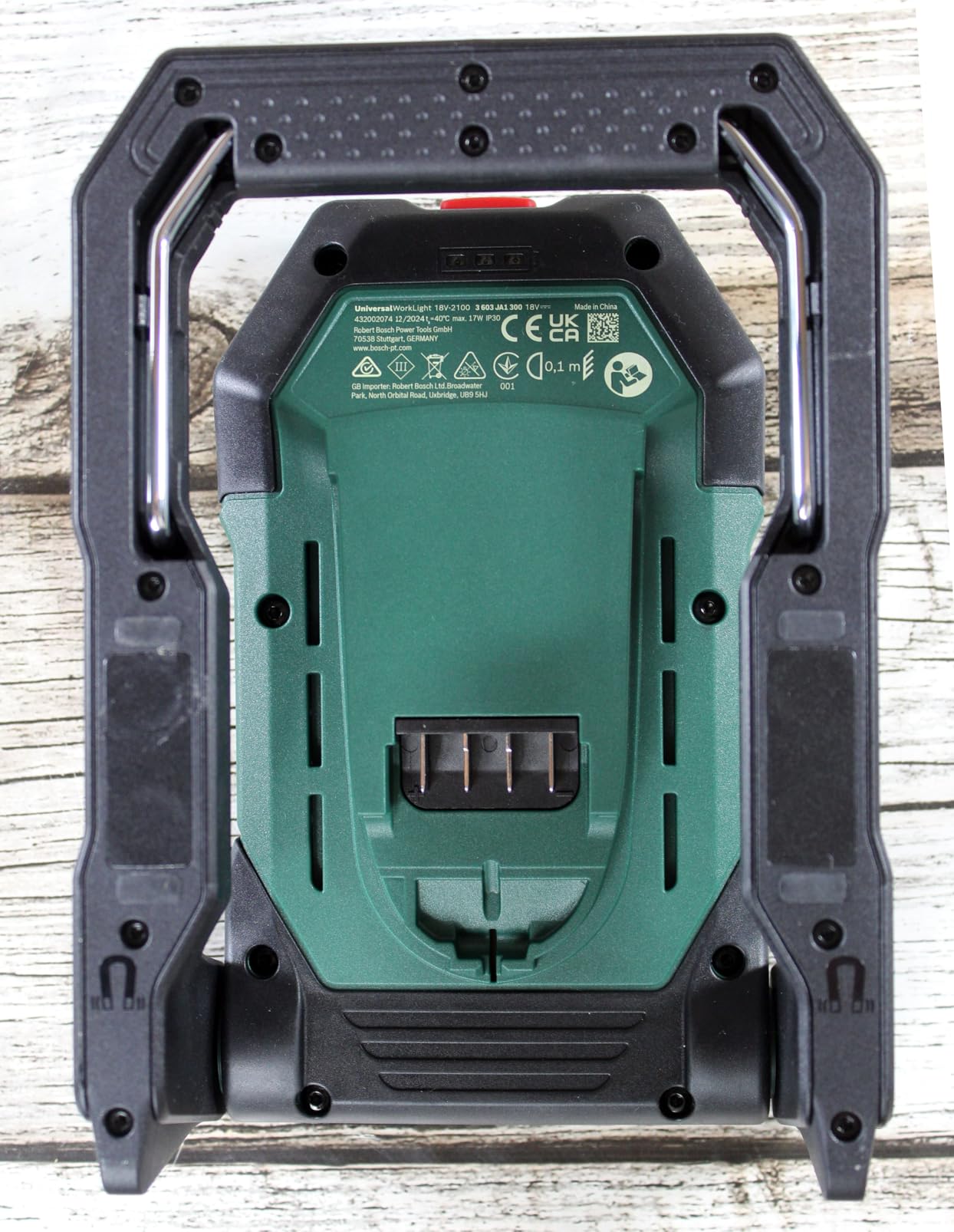 Bosch Universal WorkLight 18V-2100 torcia lavoro senza batteria