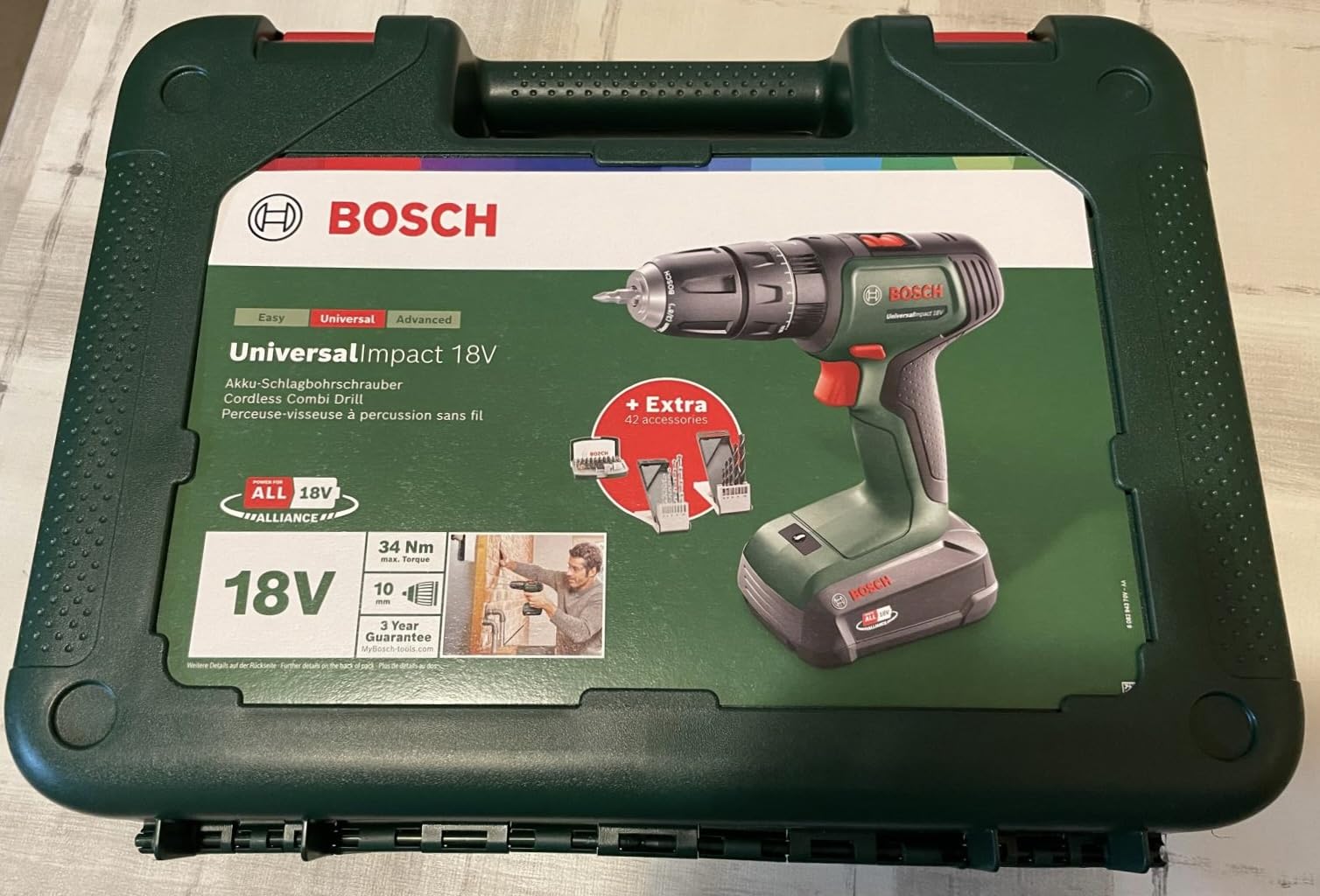 Bosch UniversalImpact 18V Trapano 1 Batteria Set 42 pz Valigetta