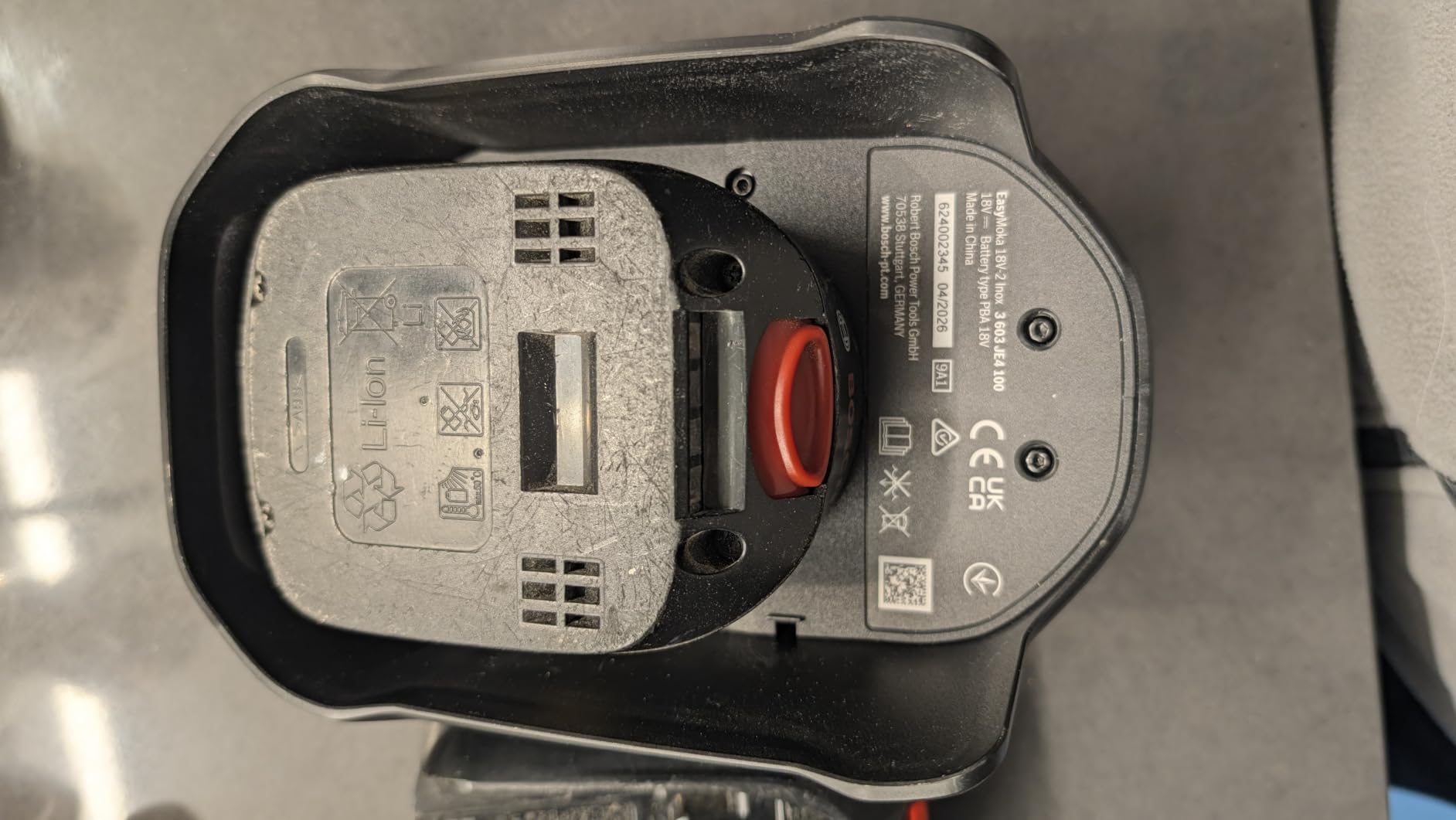 Bosch EasyMoka 18V-2 caffettiera a batteria Inox unità base