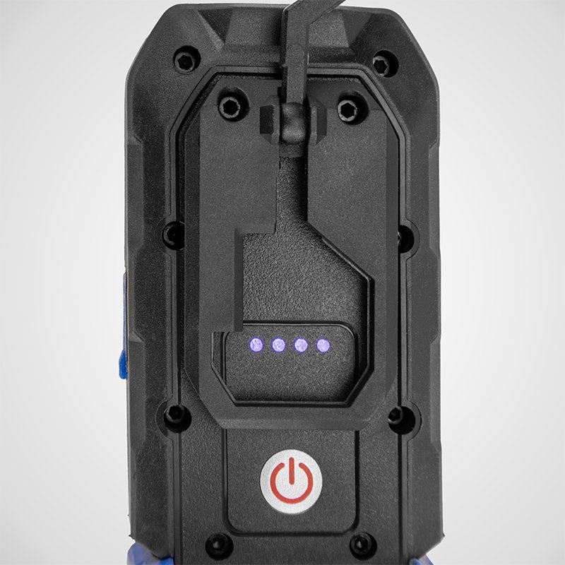 Bormann torcia ricaricabile LED 240 lumen impermeabile