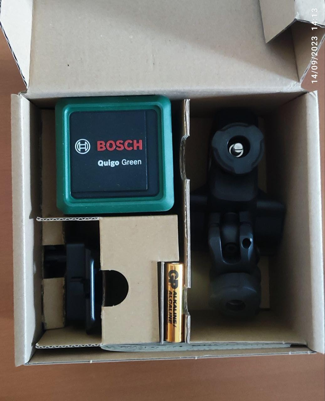 Bosch Quigo Green livella laser a croce verde MM 2 12 m