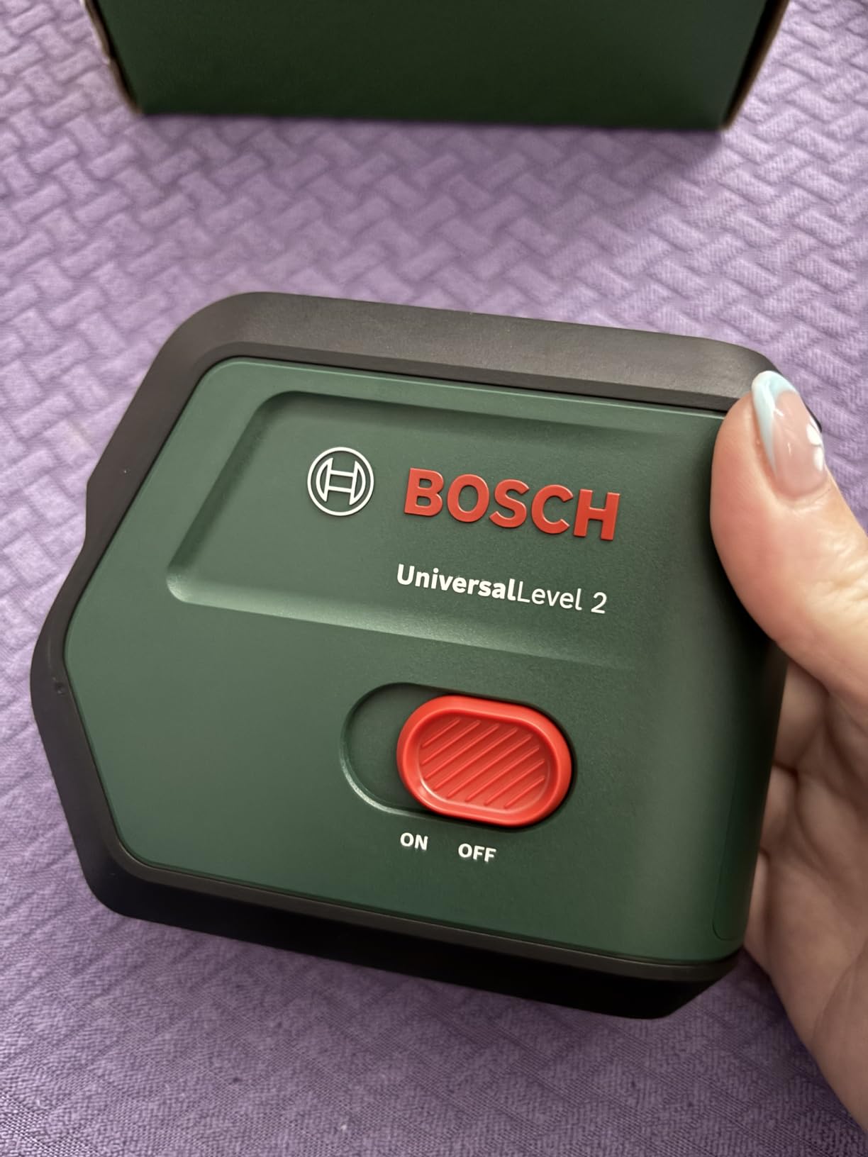 Bosch UniversalLevel 2 Livella Laser a Croce con Punti a Piombo
