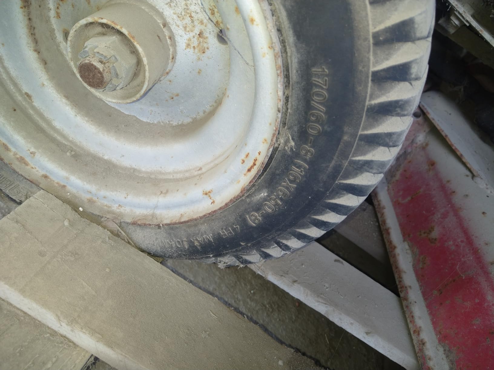 Wiltec 18x8.50-8 4PR Pneumatico Trattorino con Camera Valvola