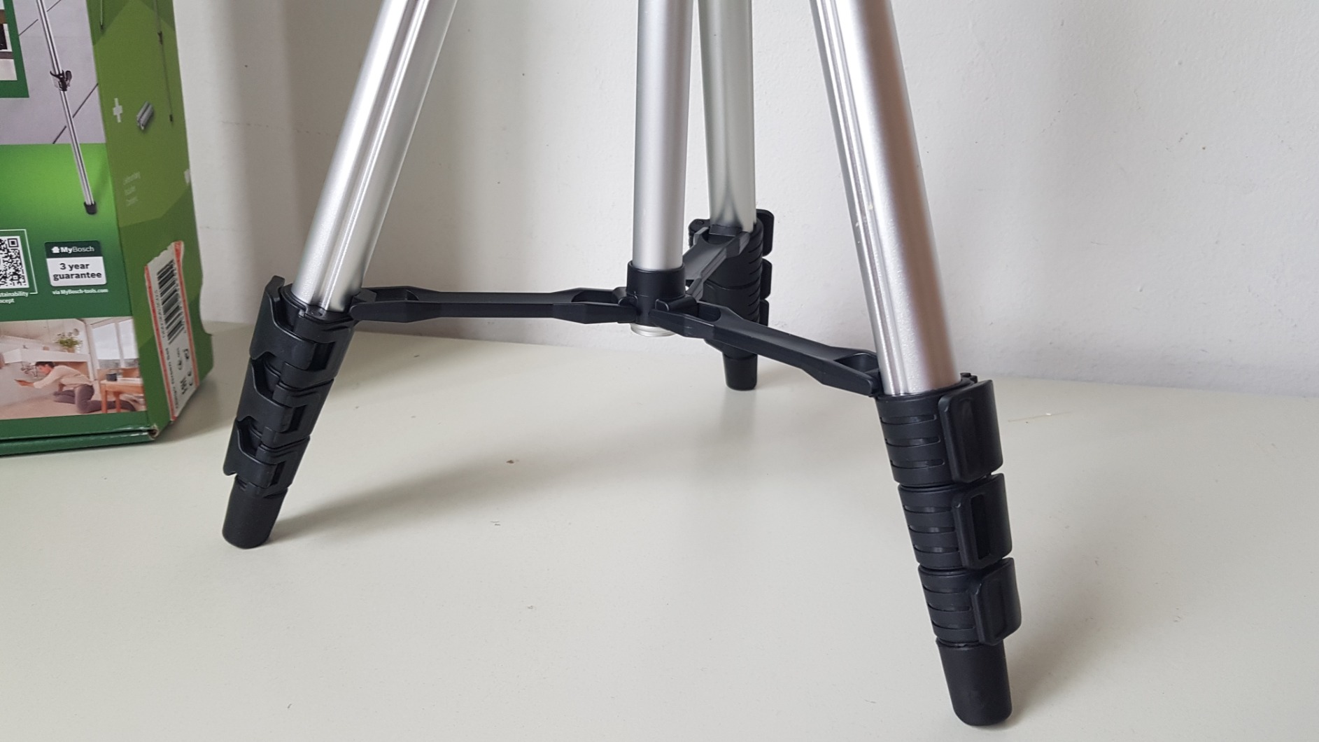 Bosch Quigo Green Livella Laser con treppiede
