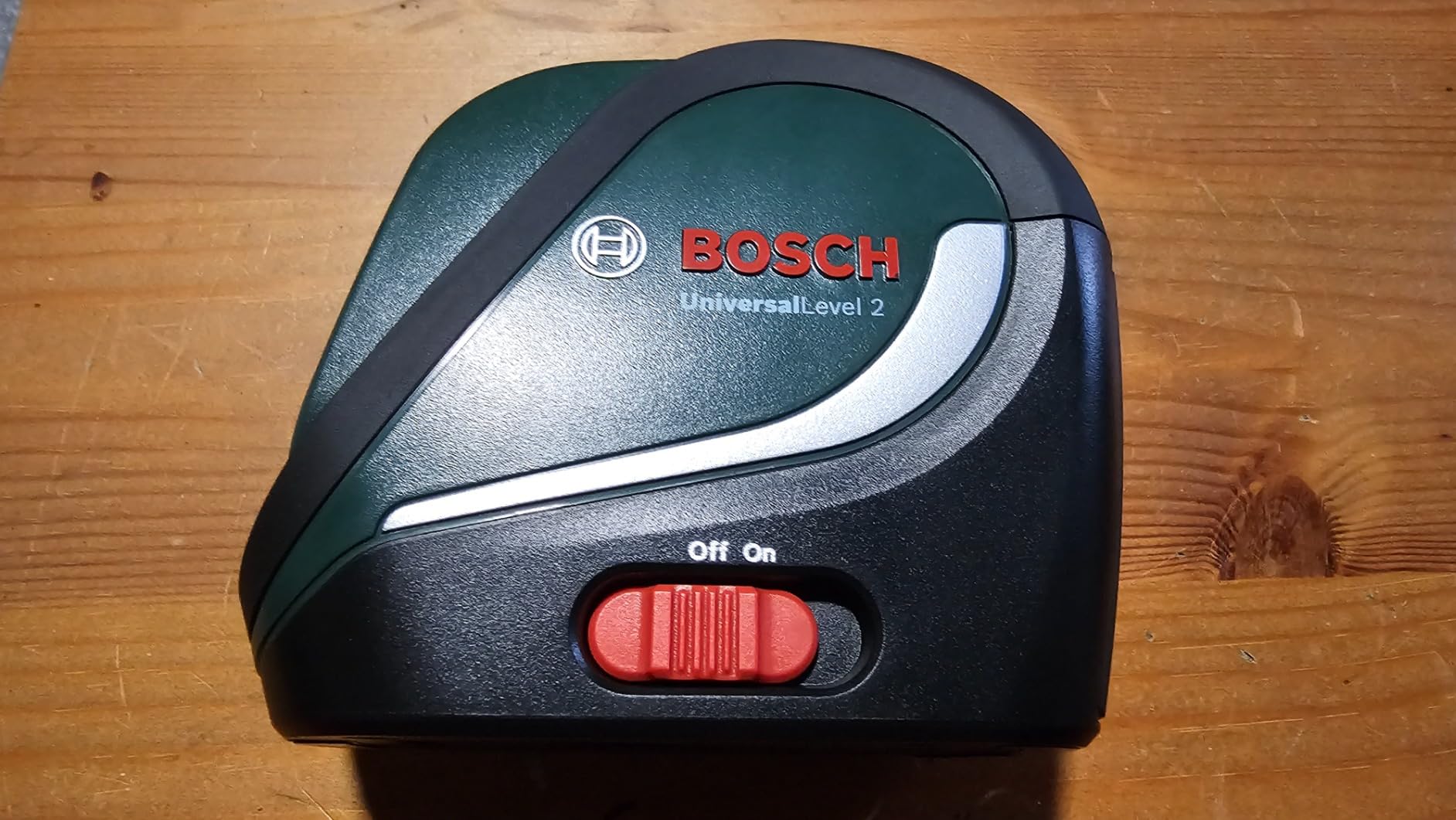 Bosch UniversalLevel 2 Livella Laser Croce + Treppiede