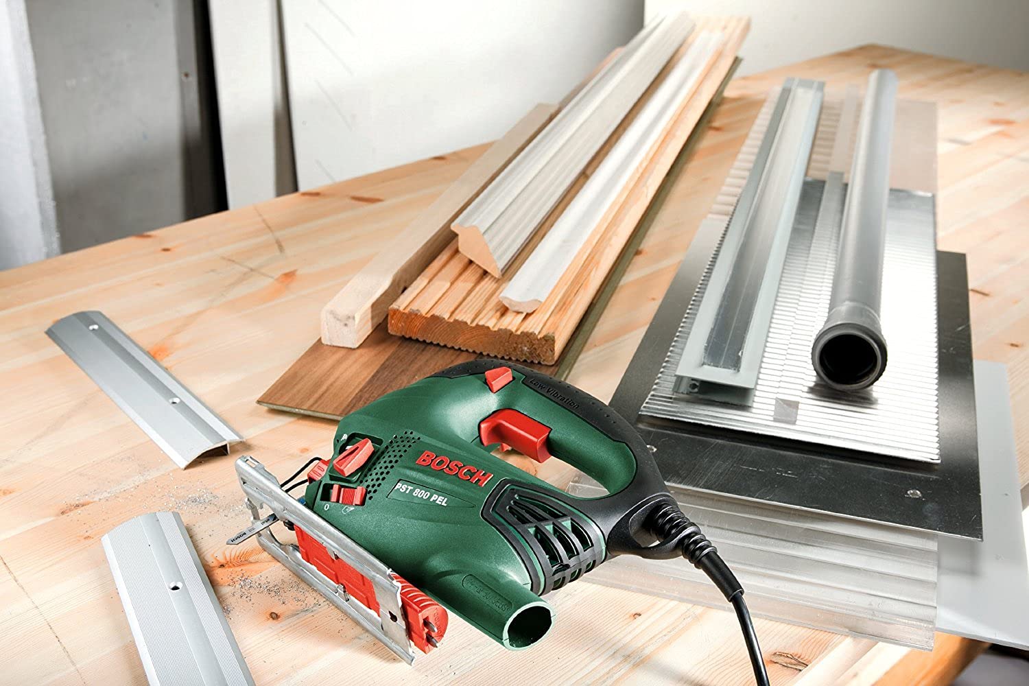 Bosch PST 800 PEL seghetto alternativo 530W taglio 80 mm legno